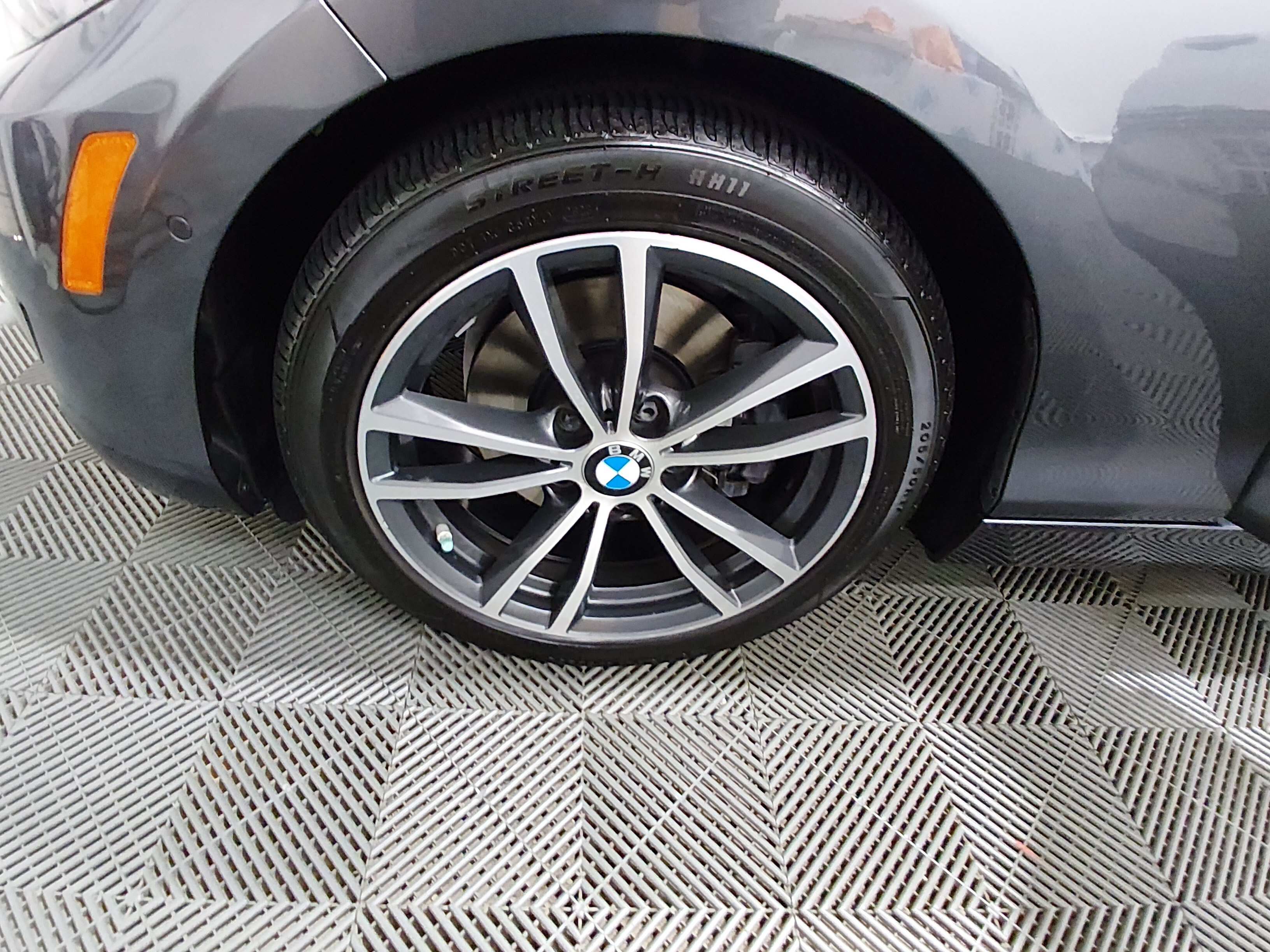 2018 BMW 2 Series 230i - Photo 10