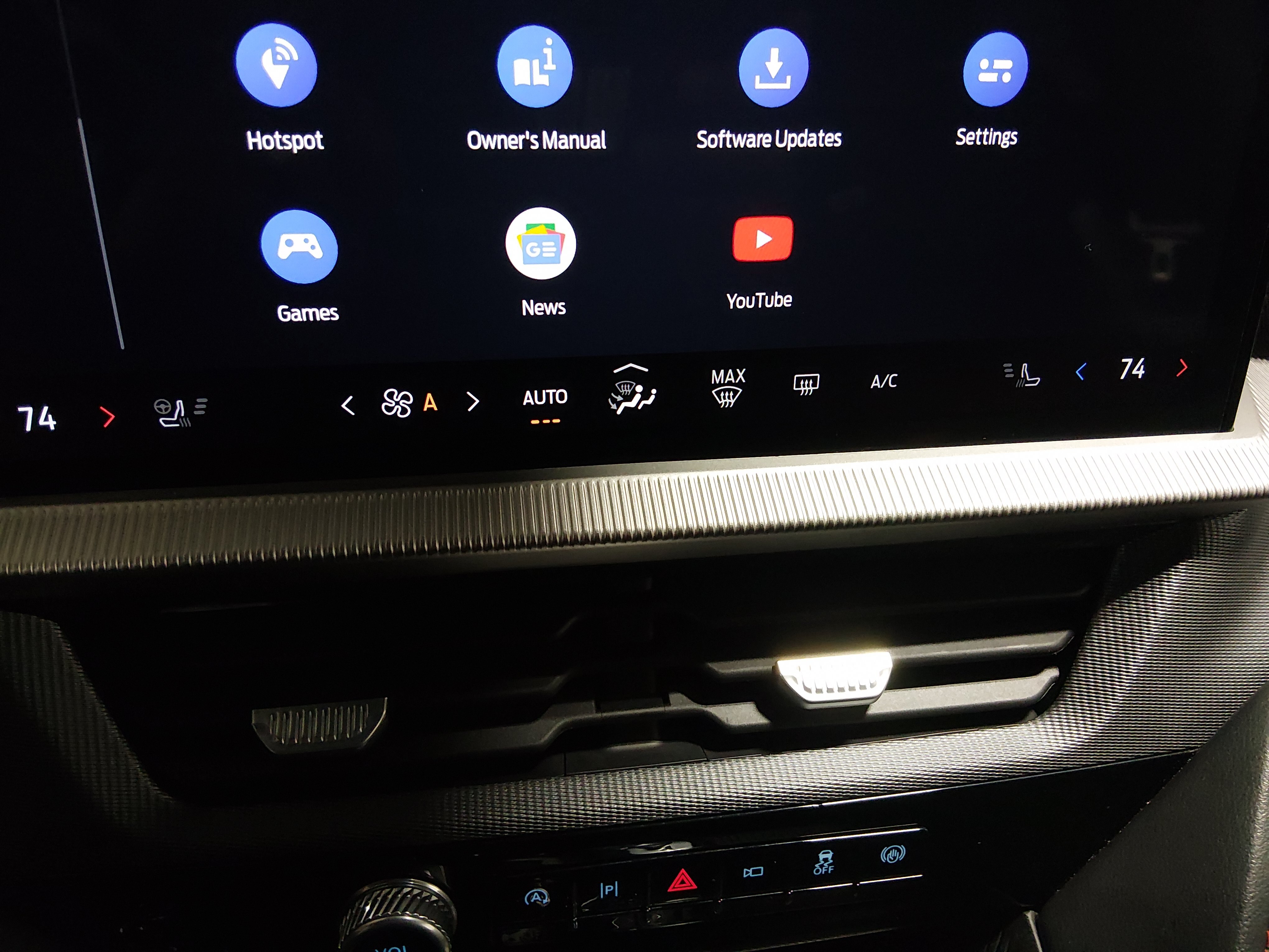 2025 Ford Explorer ST-LINE - Photo 21