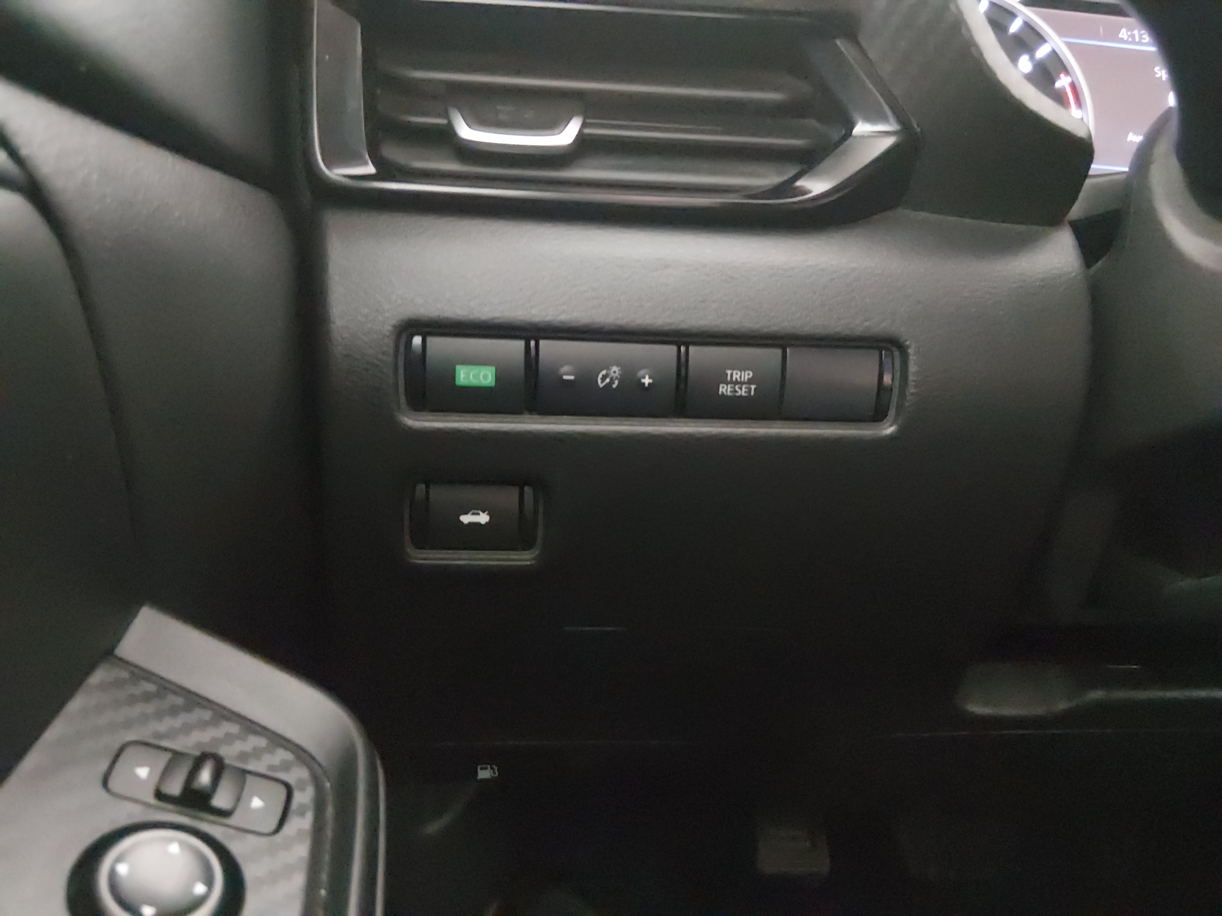 2024 Nissan Sentra SV - Photo 13