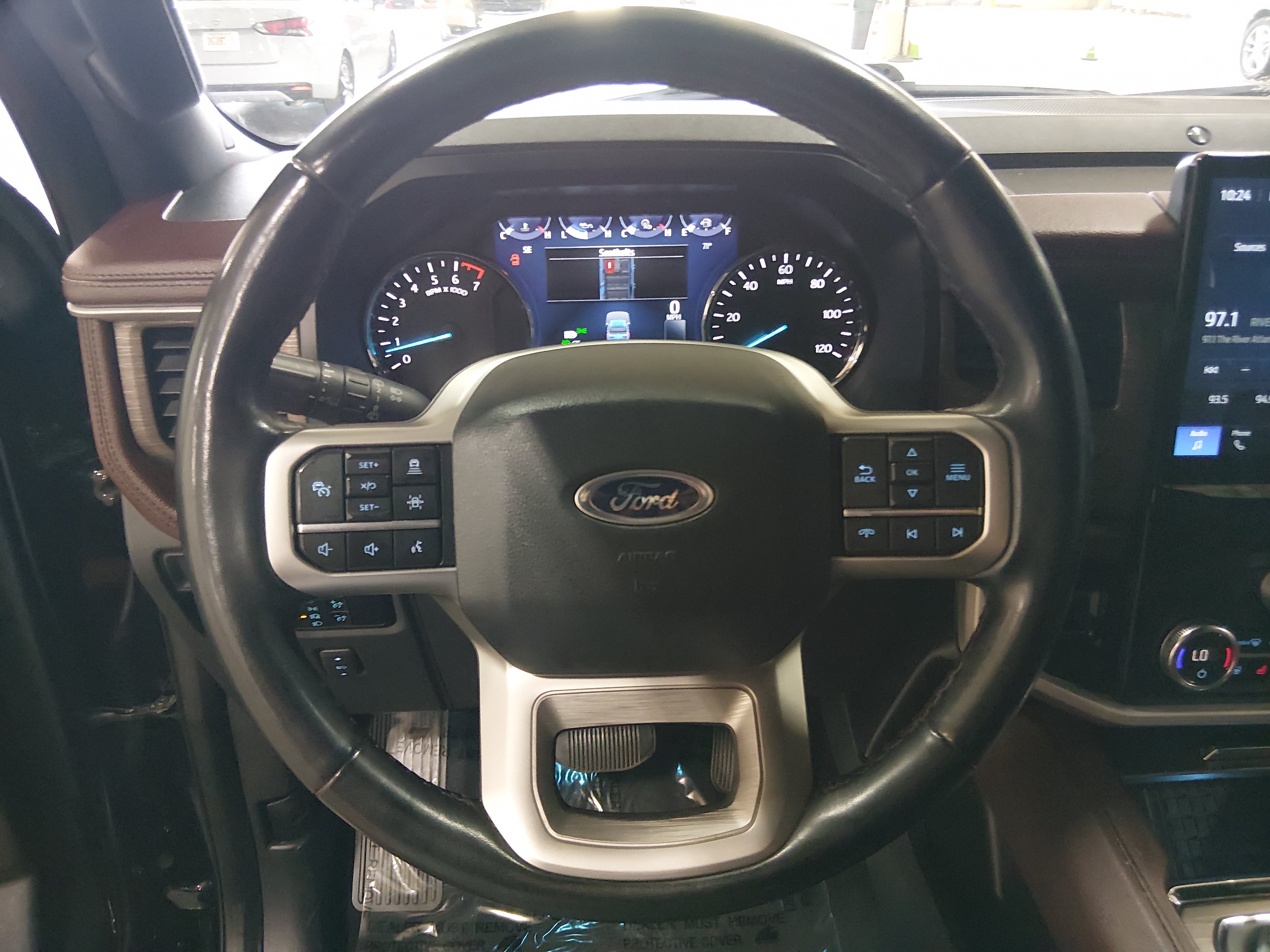 2024 Ford Expedition Limited - Photo 12