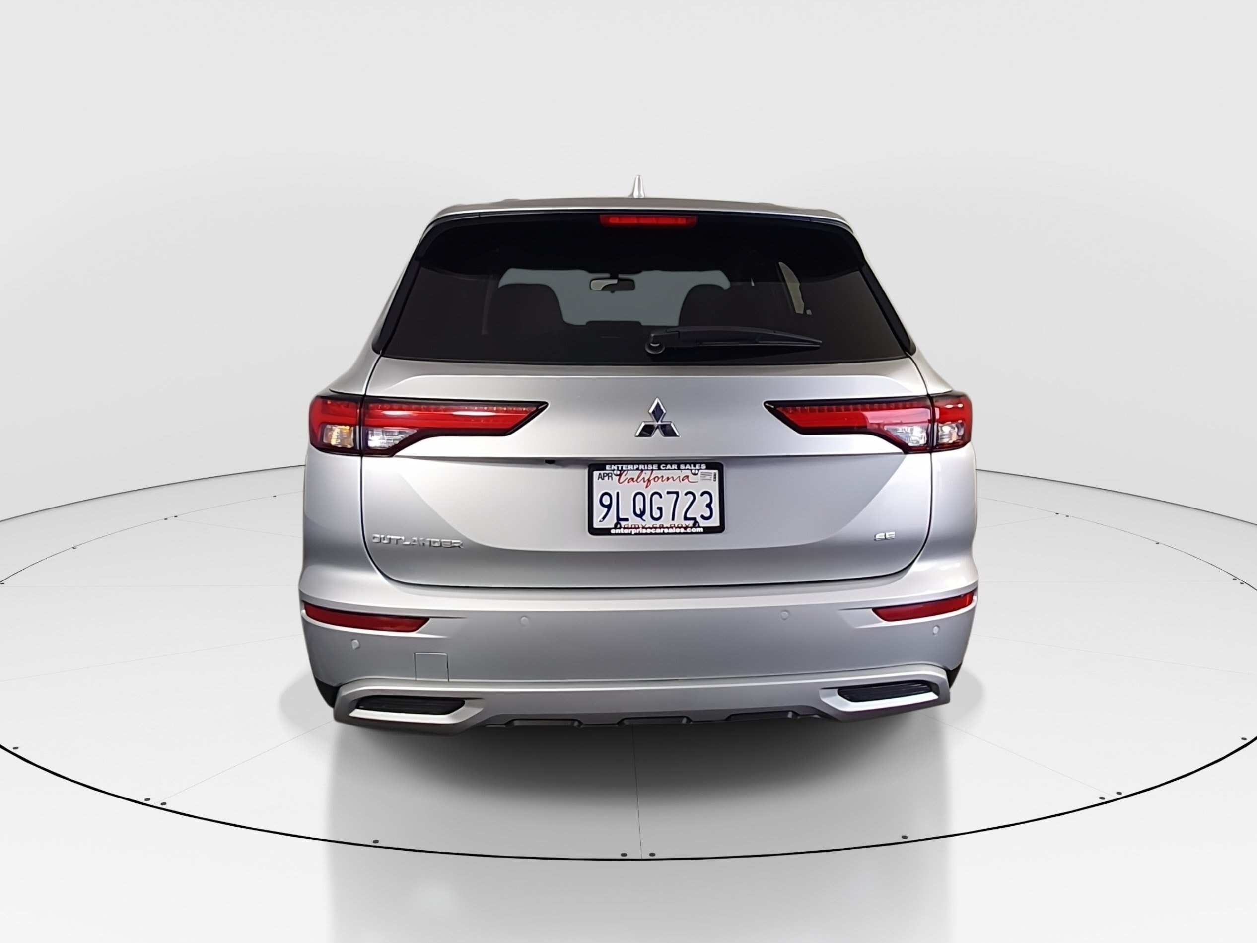 2024 Mitsubishi Outlander SE - Photo 6