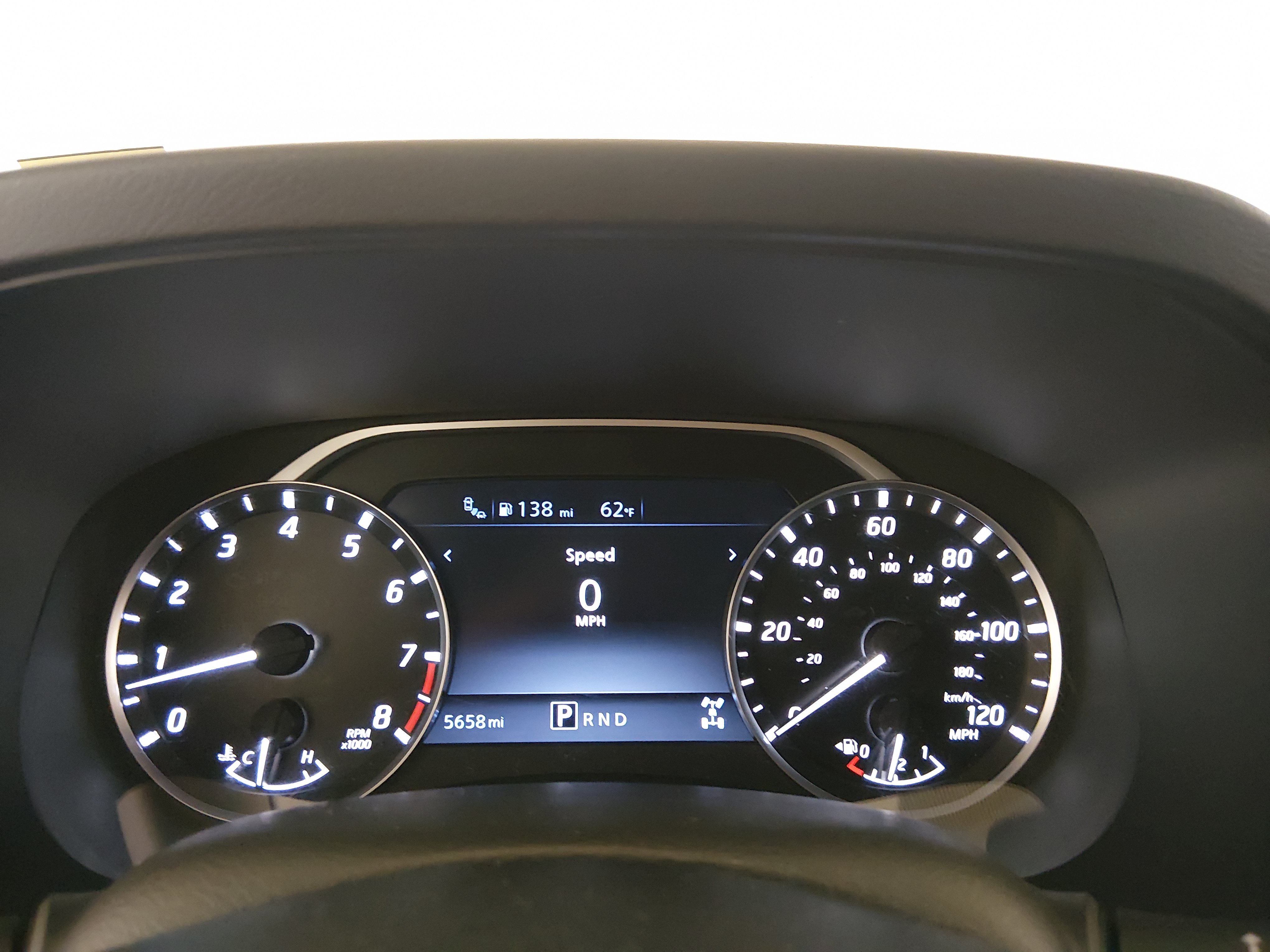 2025 Nissan Frontier SV - Photo 14