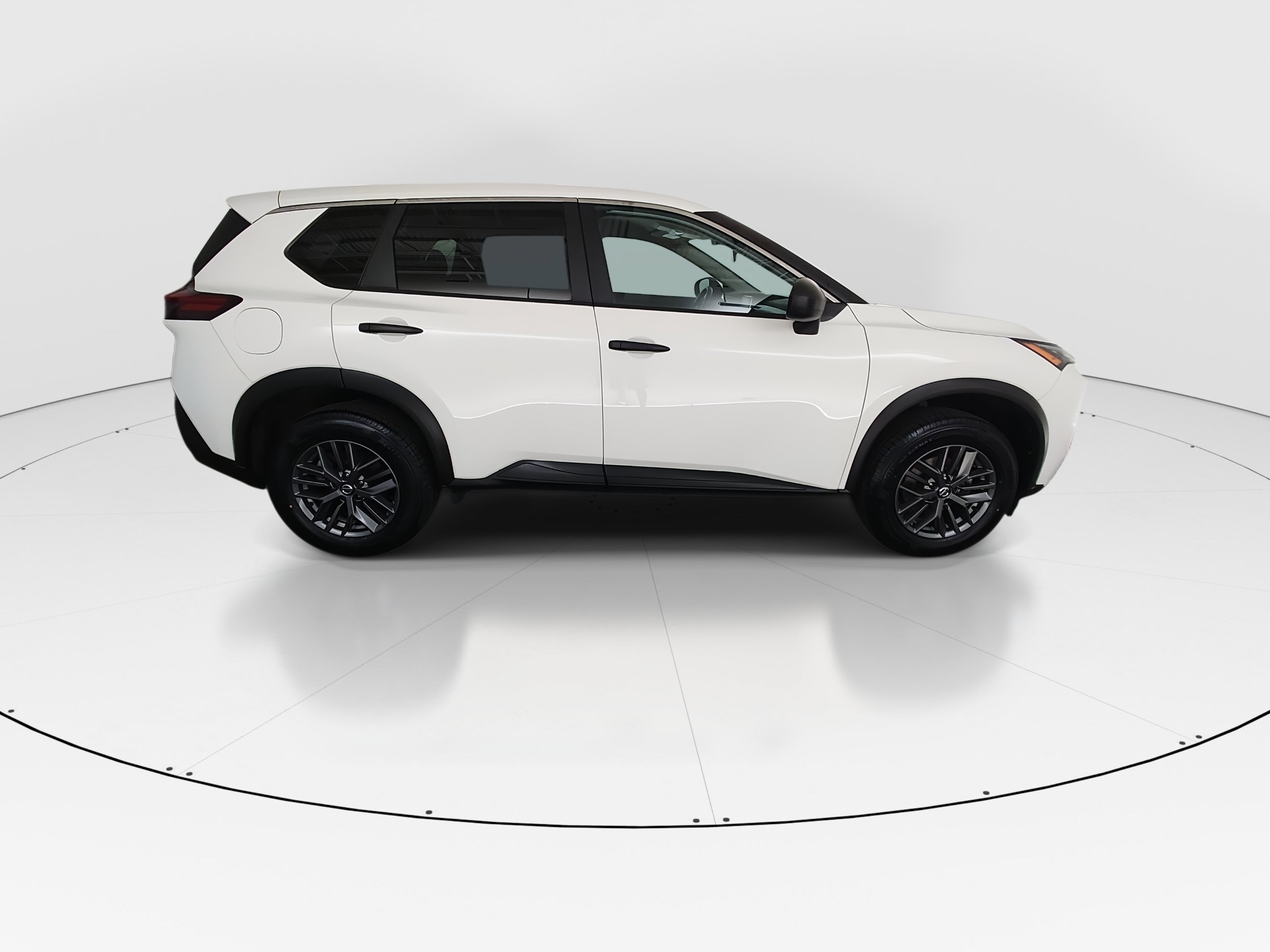 2021 Nissan Rogue S - Photo 8