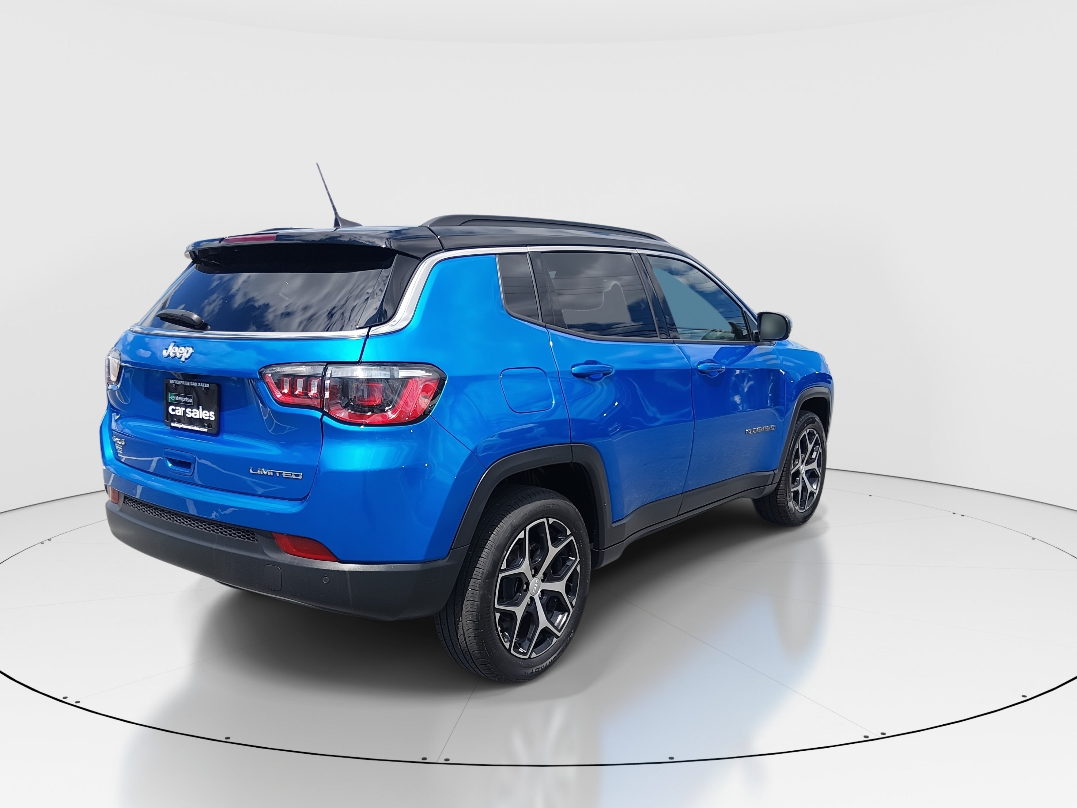 2024 Jeep Compass Limited - Photo 7