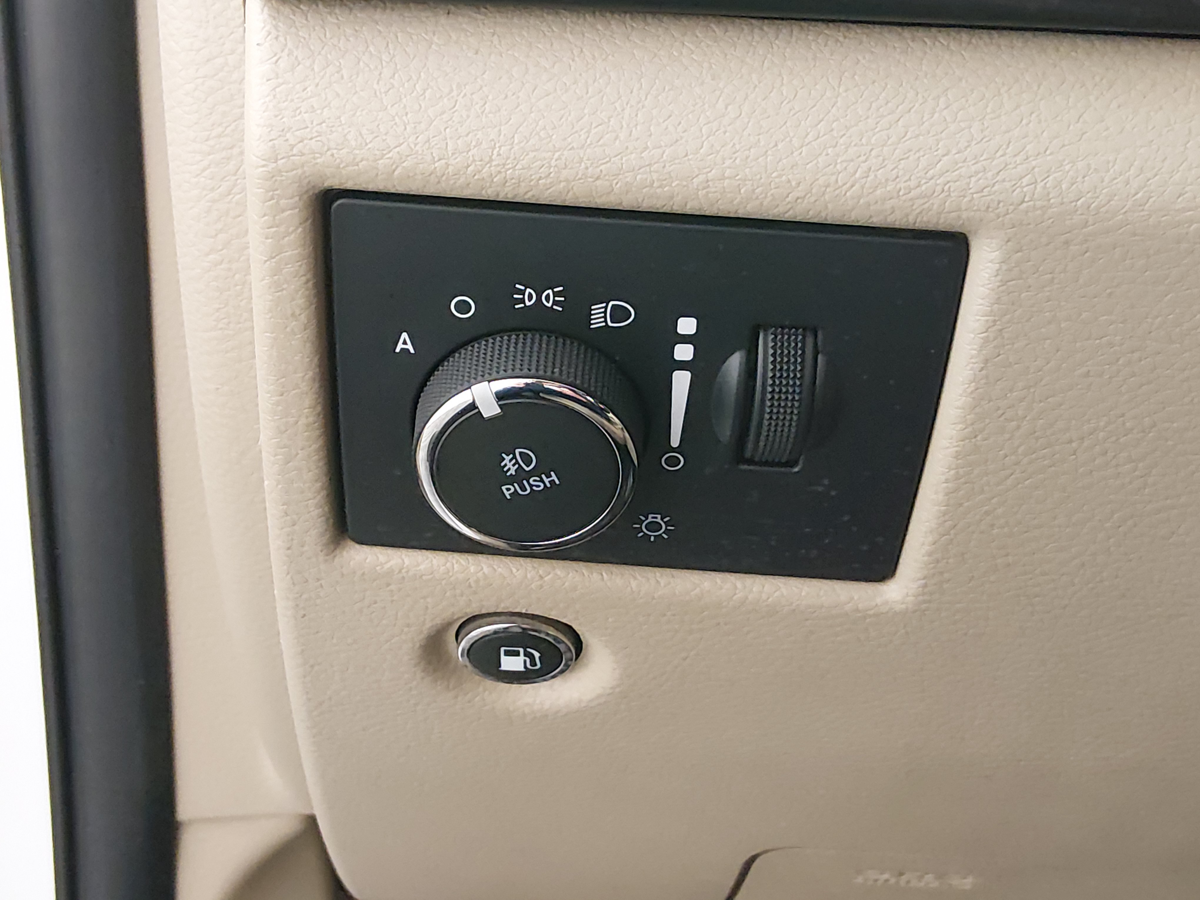 2022 Jeep Grand Cherokee WK Laredo E - Photo 13