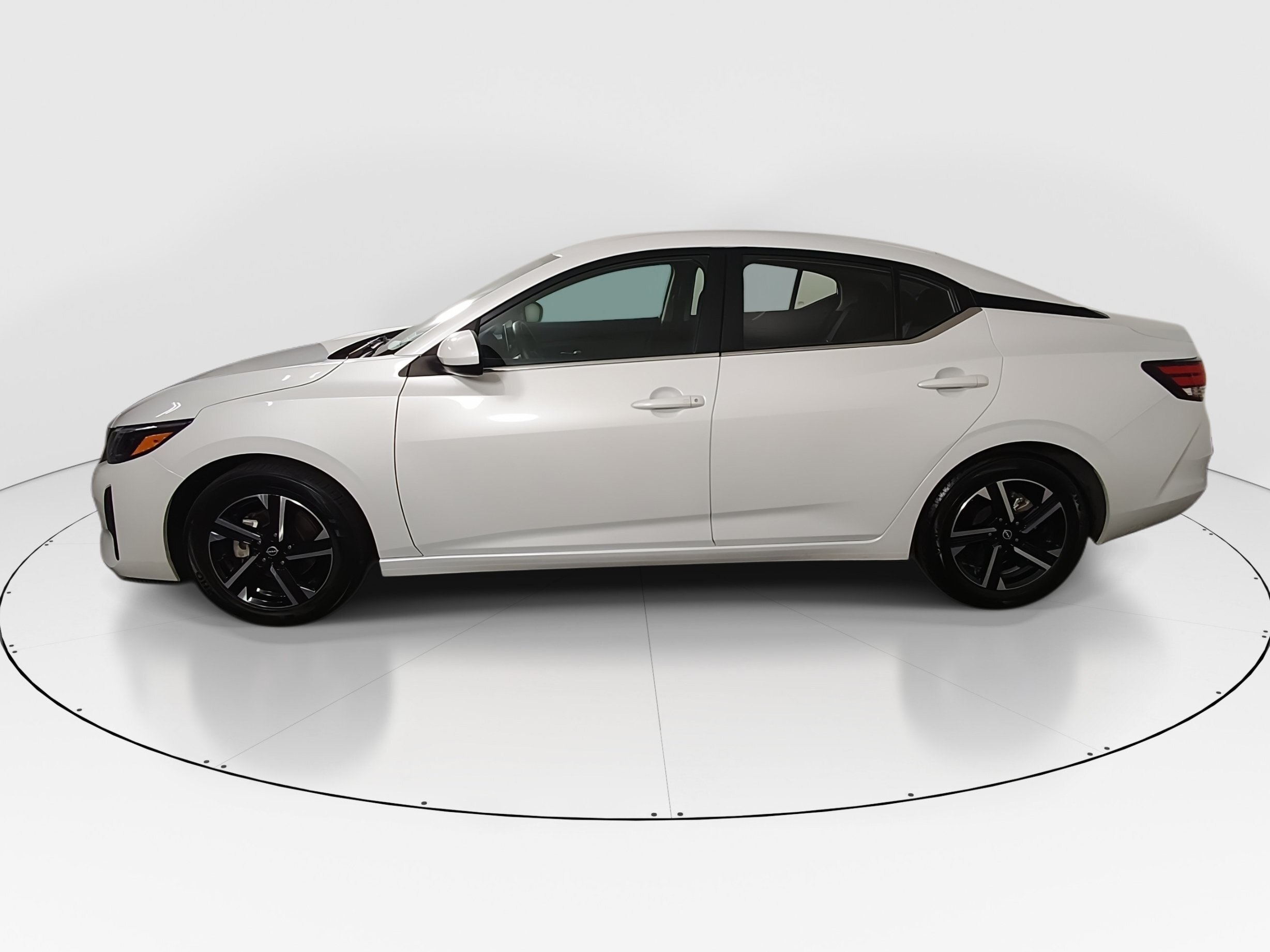 2024 Nissan Sentra SV CVT 4