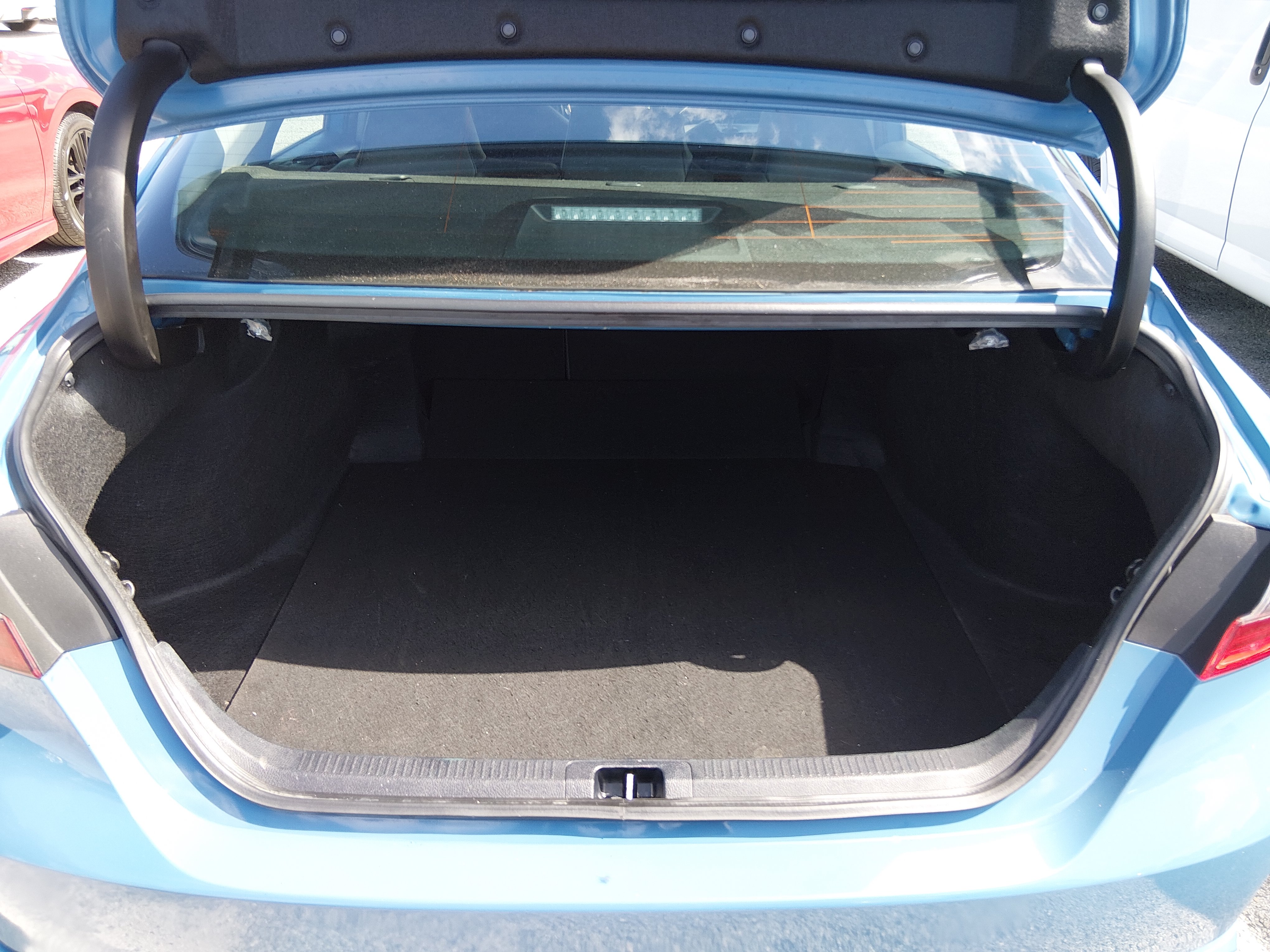 2024 Toyota Camry SE - Photo 11