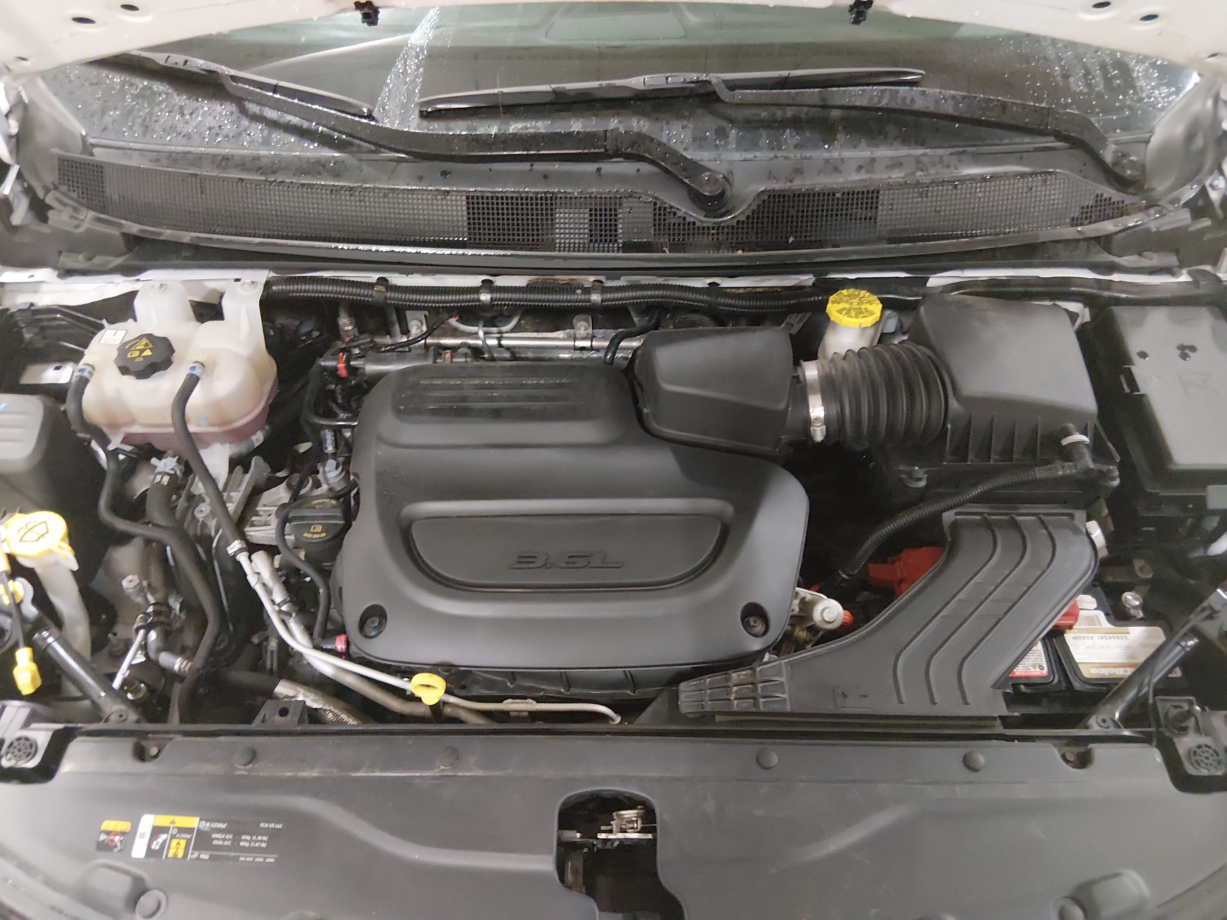 2024 Chrysler Voyager LX - Photo 9