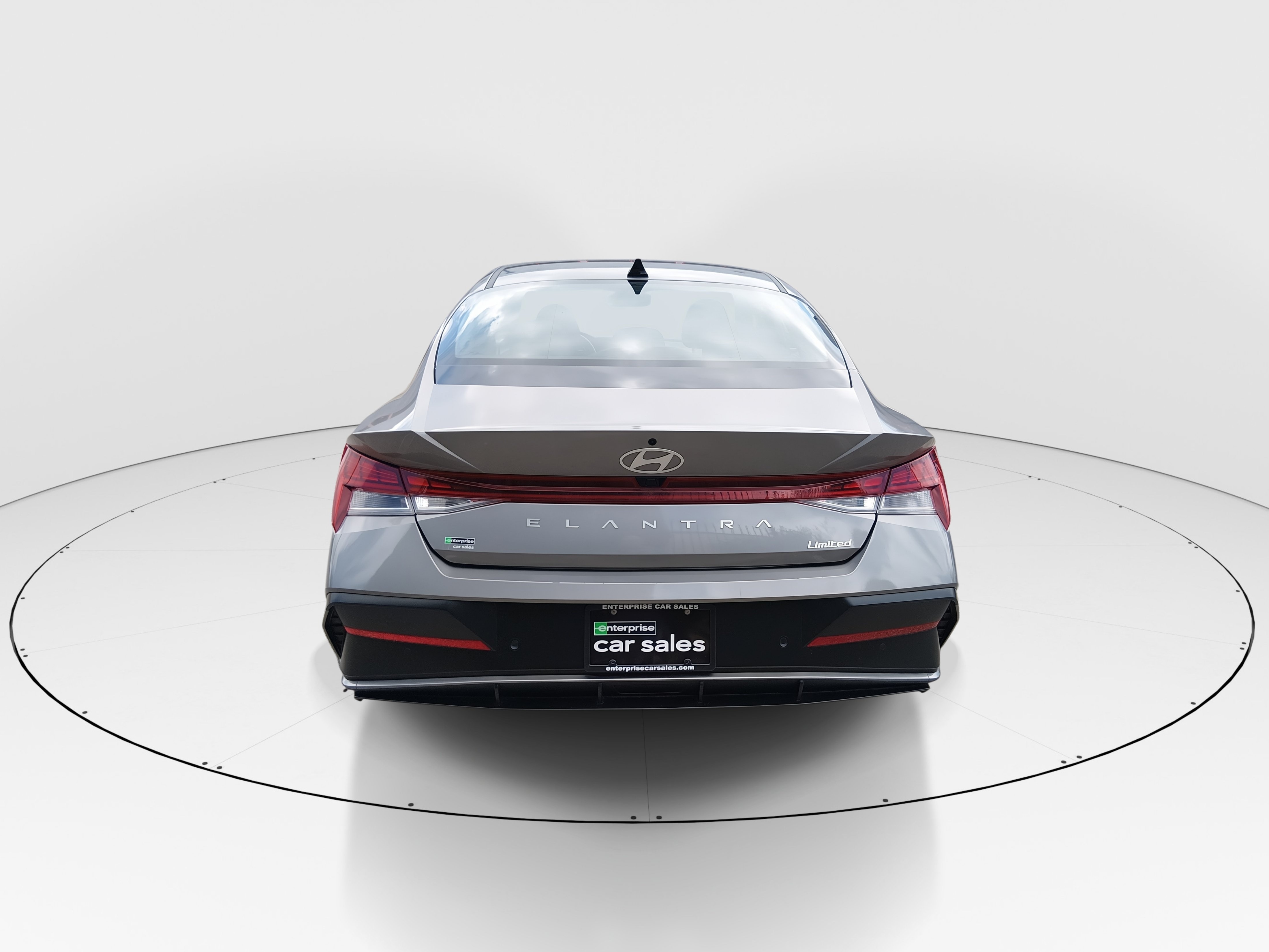 2024 Hyundai Elantra Limited - Photo 6