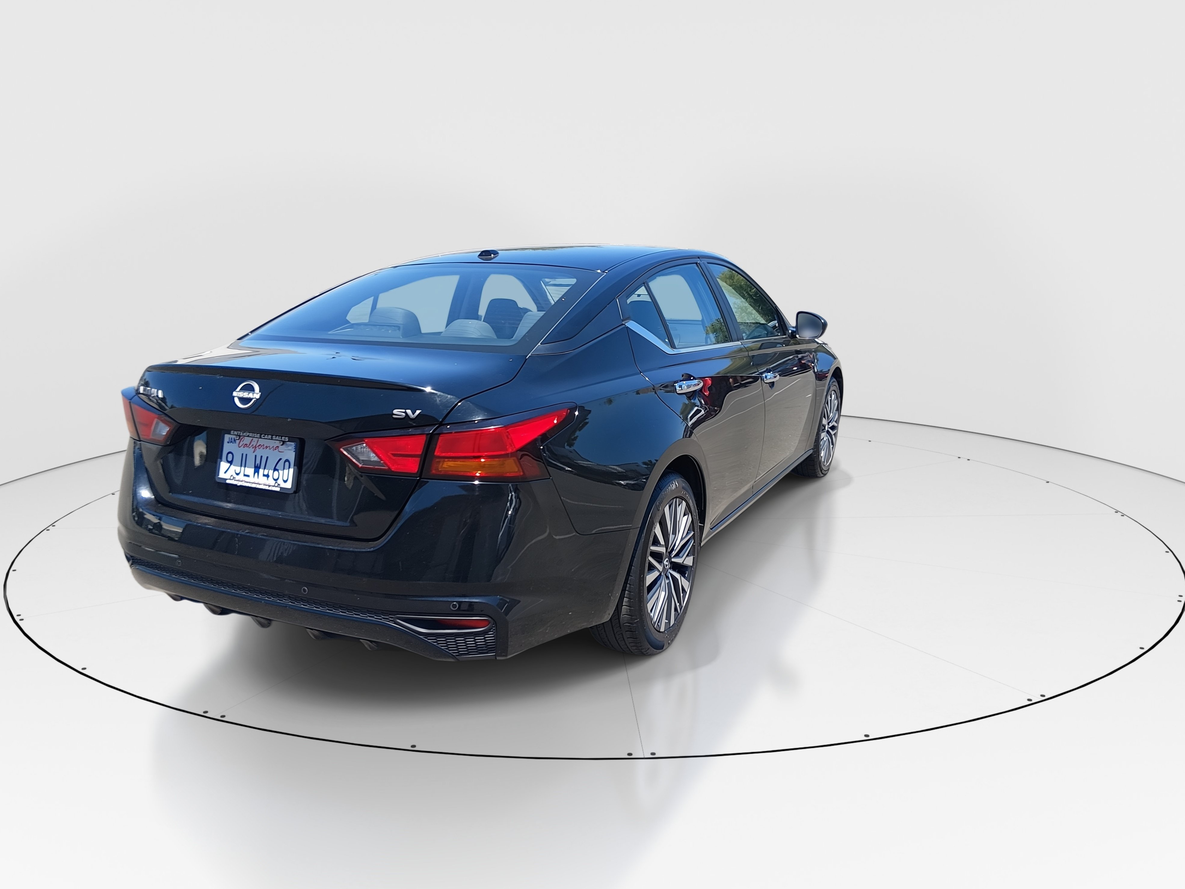 2024 Nissan Altima SV - Photo 7
