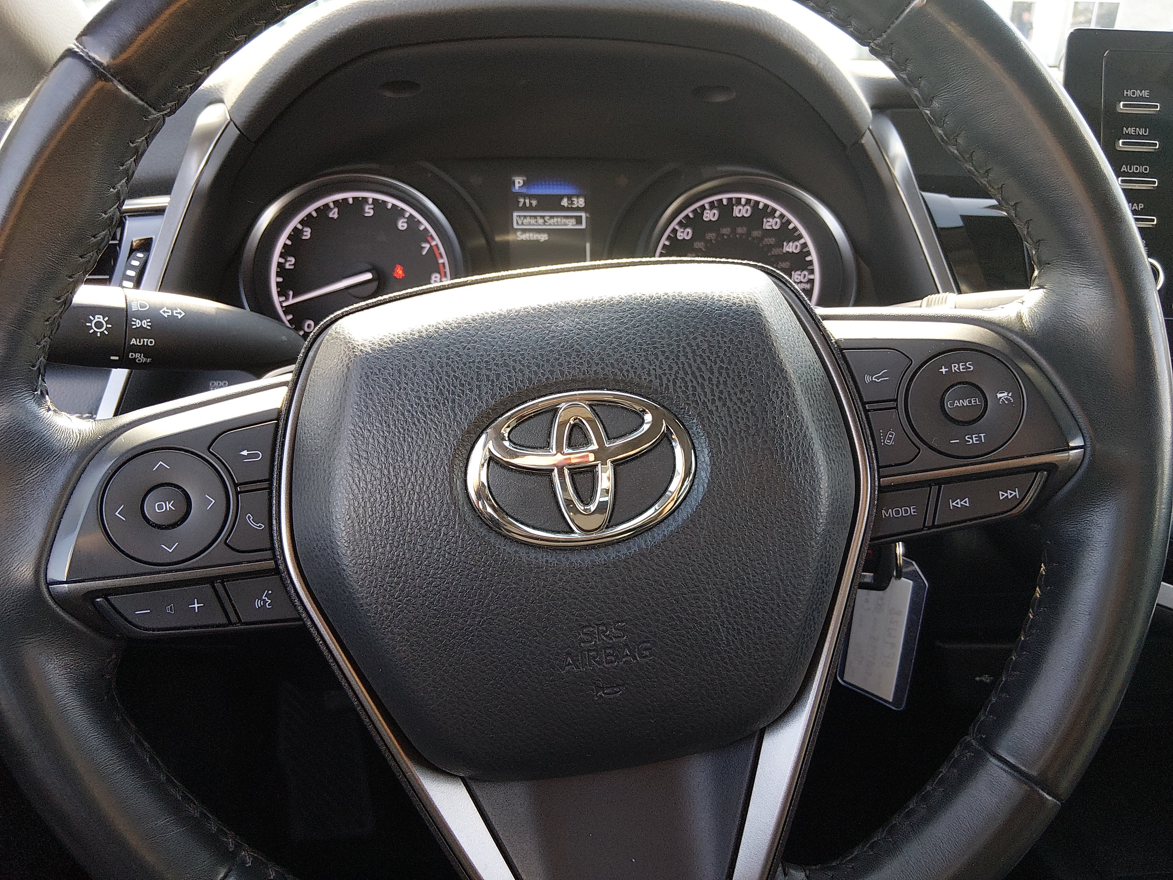 2024 Toyota Camry SE - Photo 12