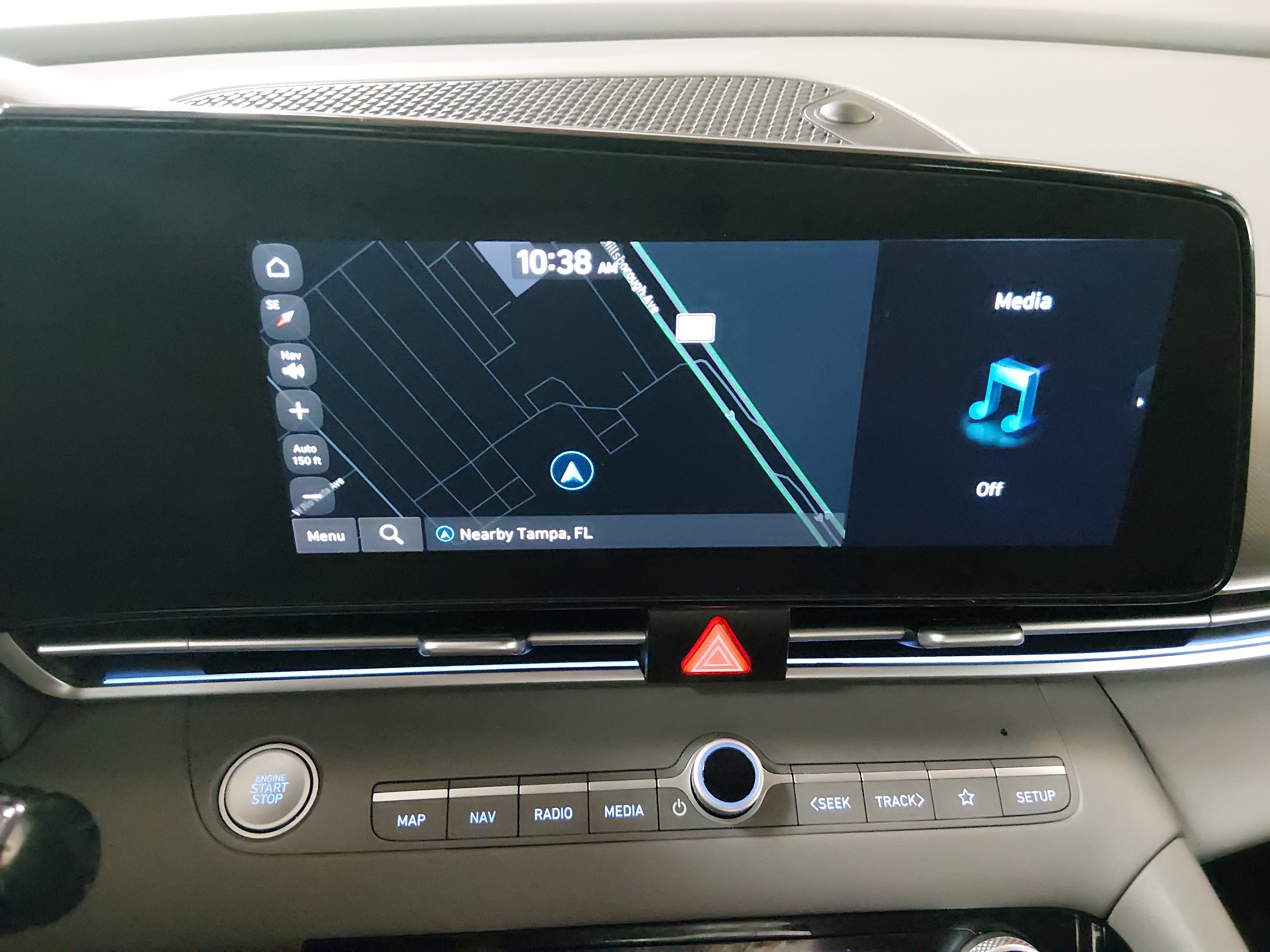 2025 Hyundai Elantra SEL - Photo 17