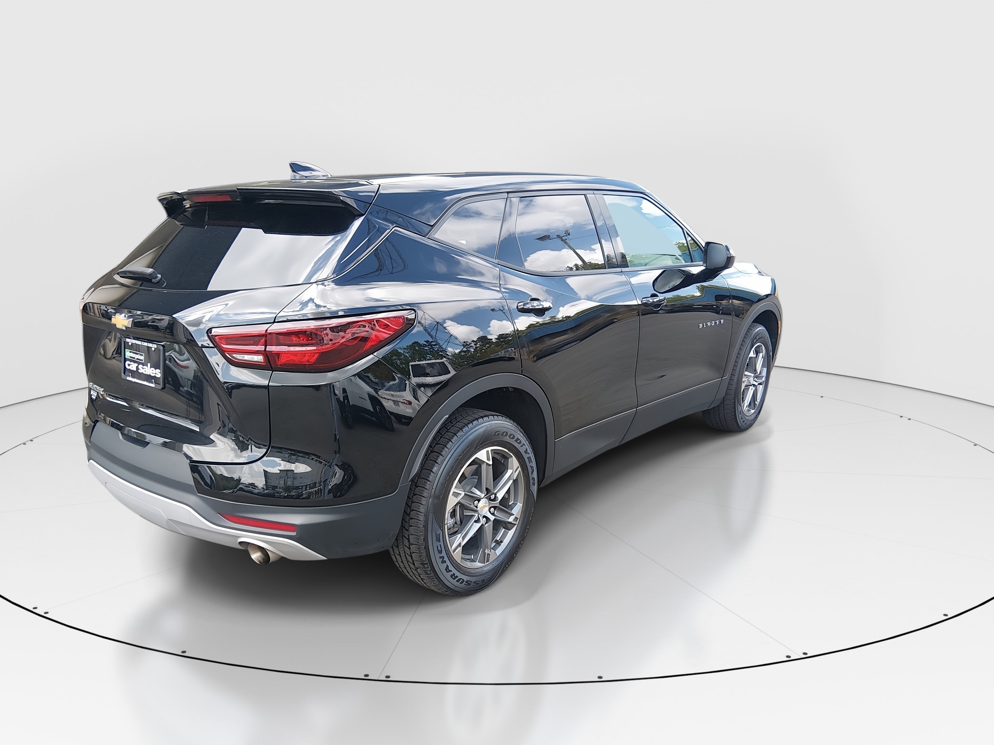 2025 Chevrolet Blazer 2LT - Photo 7