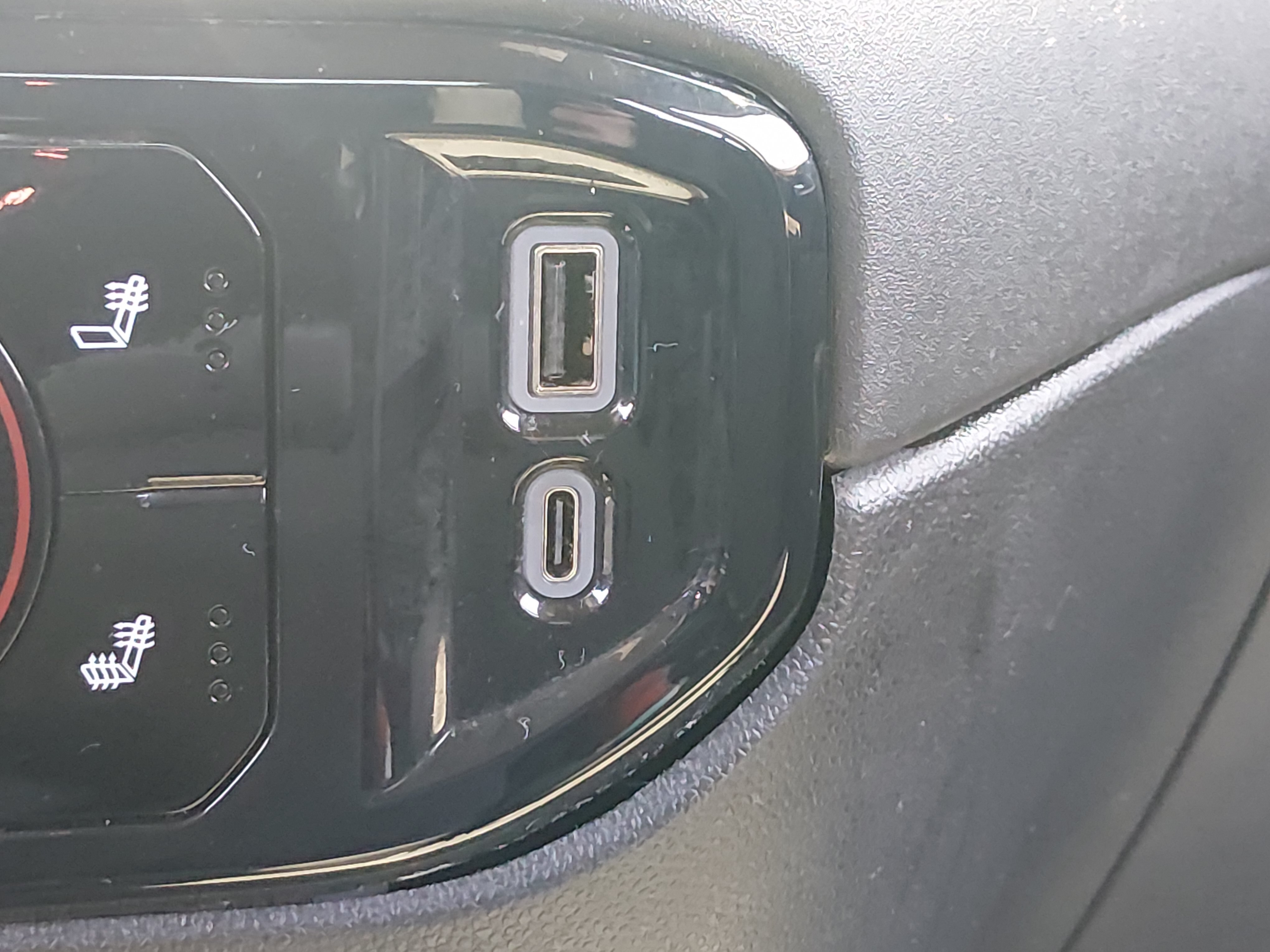 2025 Chevrolet Silverado 1500 LT - Photo 21