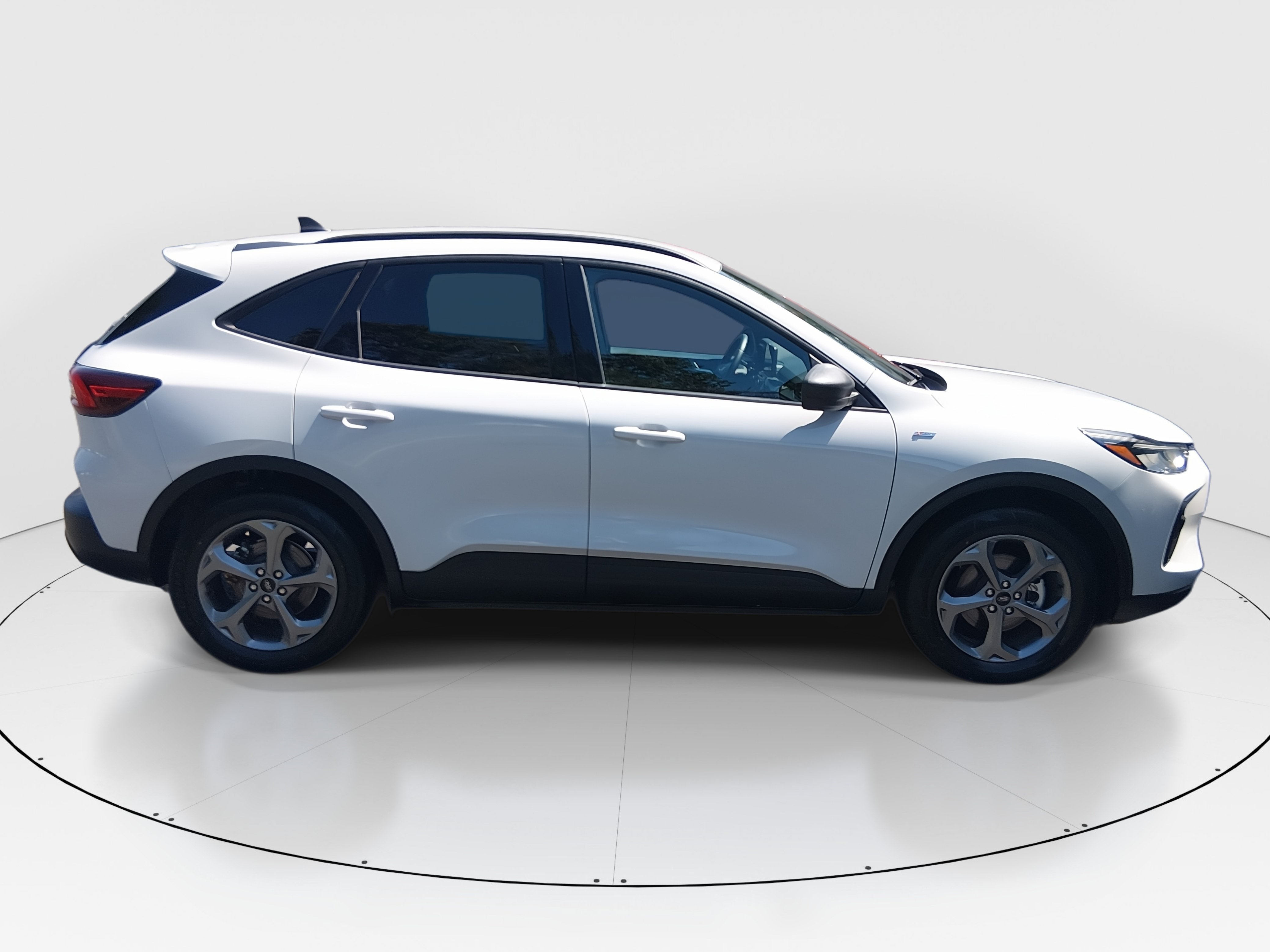 2025 Ford Escape ST-Line - Photo 8