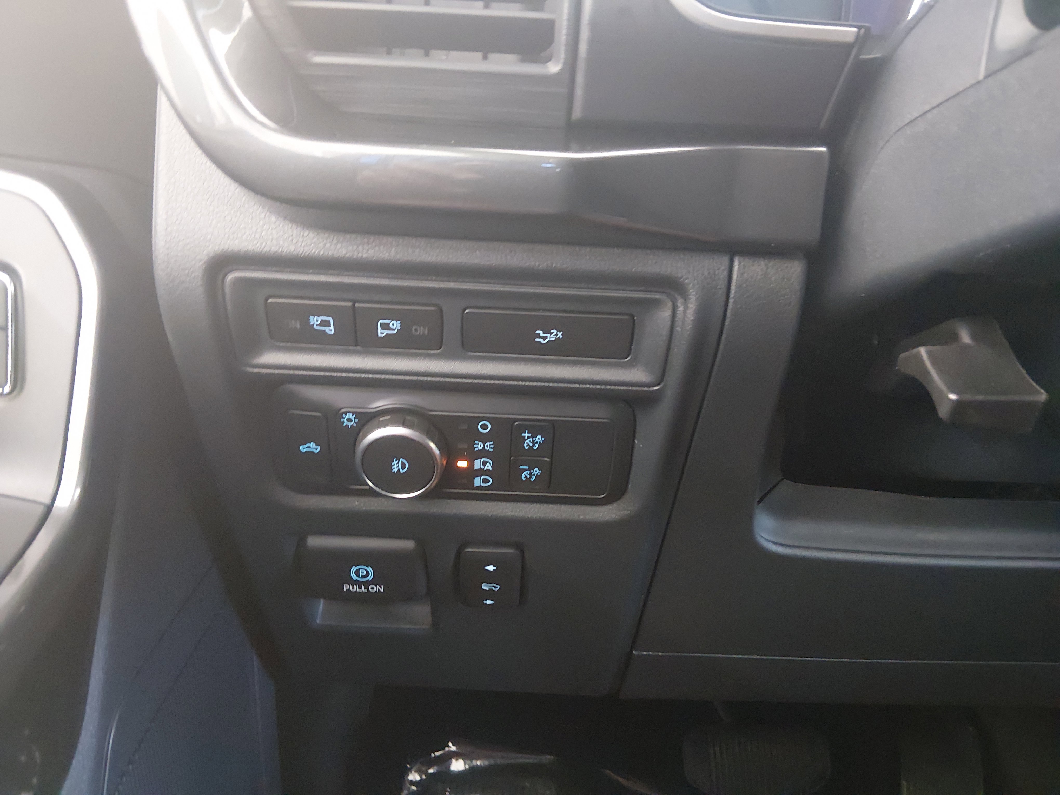 2022 Ford F-150 XLT - Photo 13