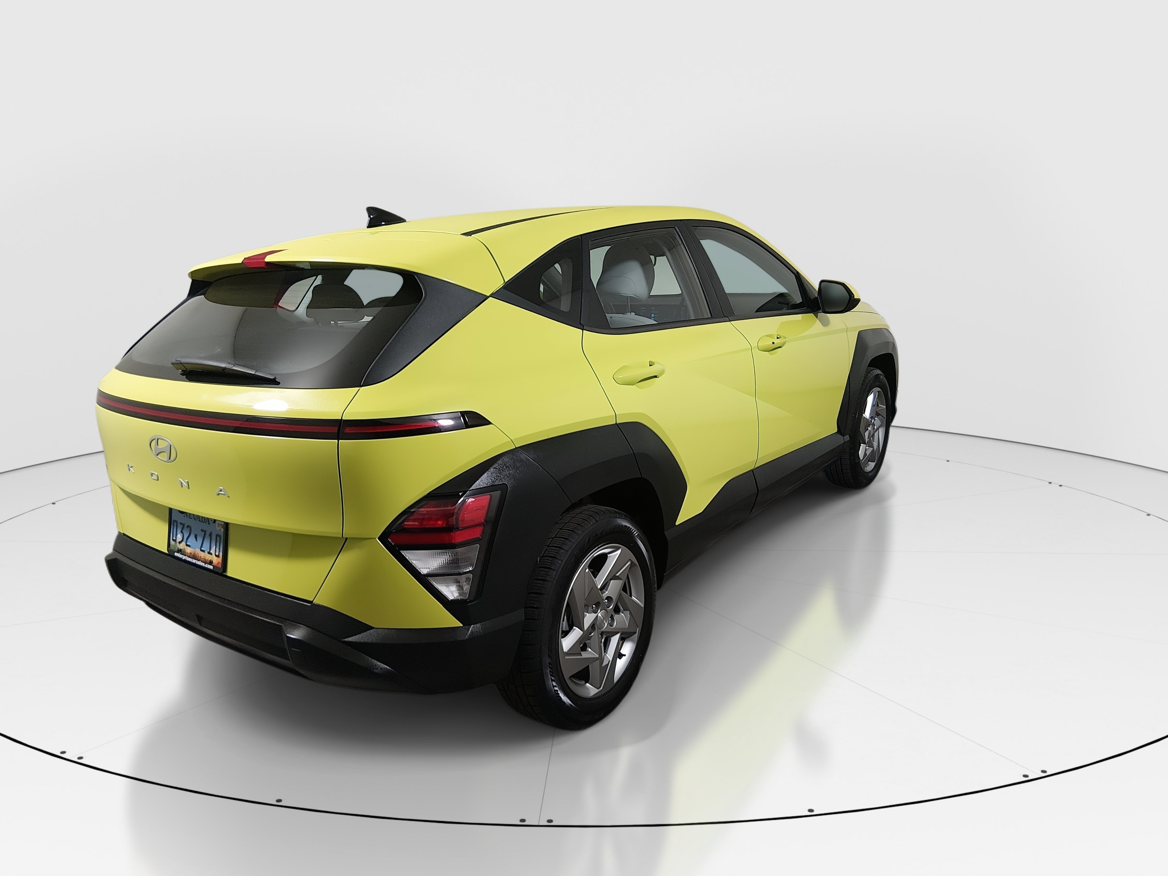 2024 Hyundai Kona SE - Photo 7