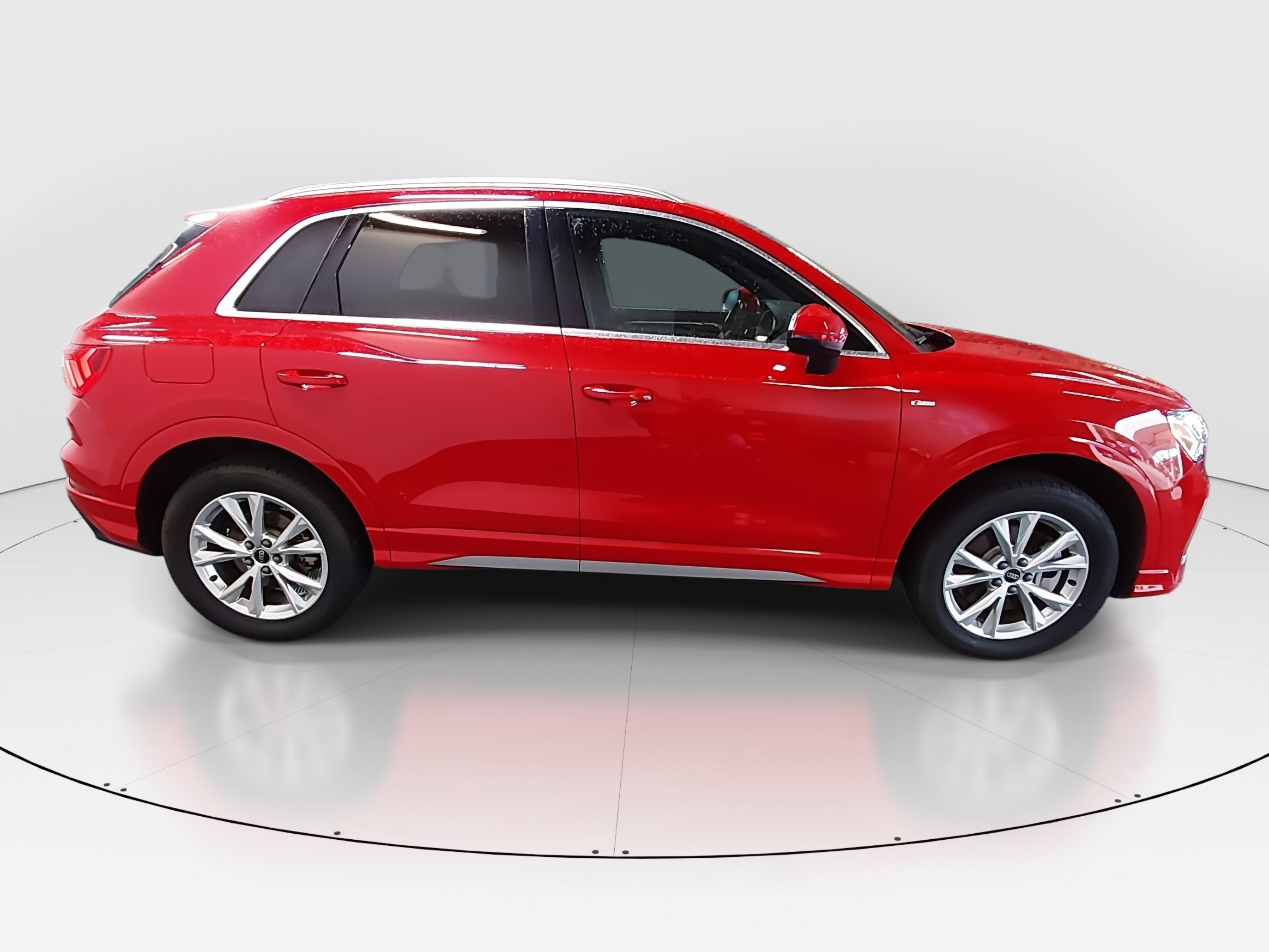 2025 Audi Q3 S Line Premium - Photo 8