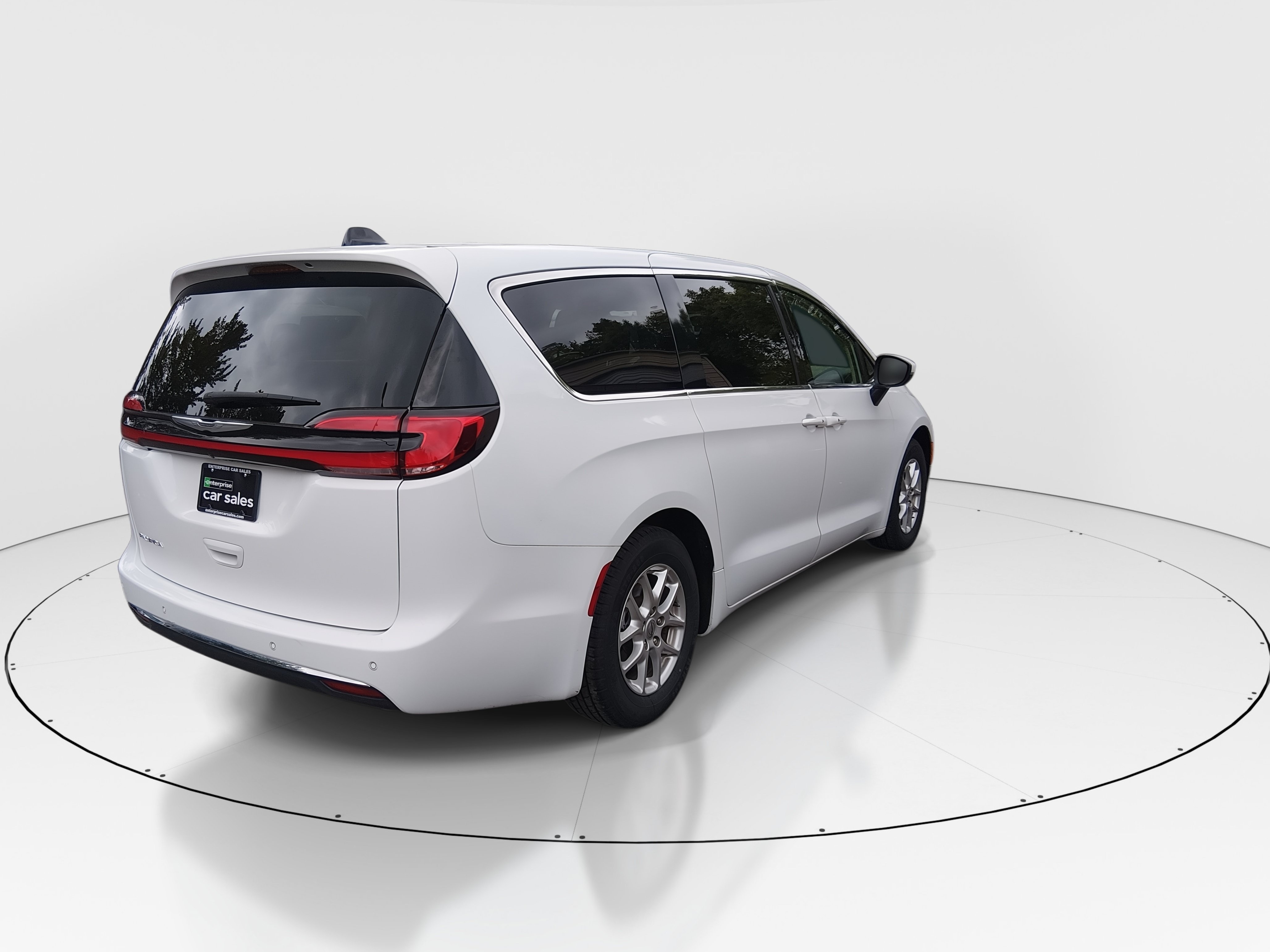 2023 Chrysler Pacifica Touring L - Photo 7