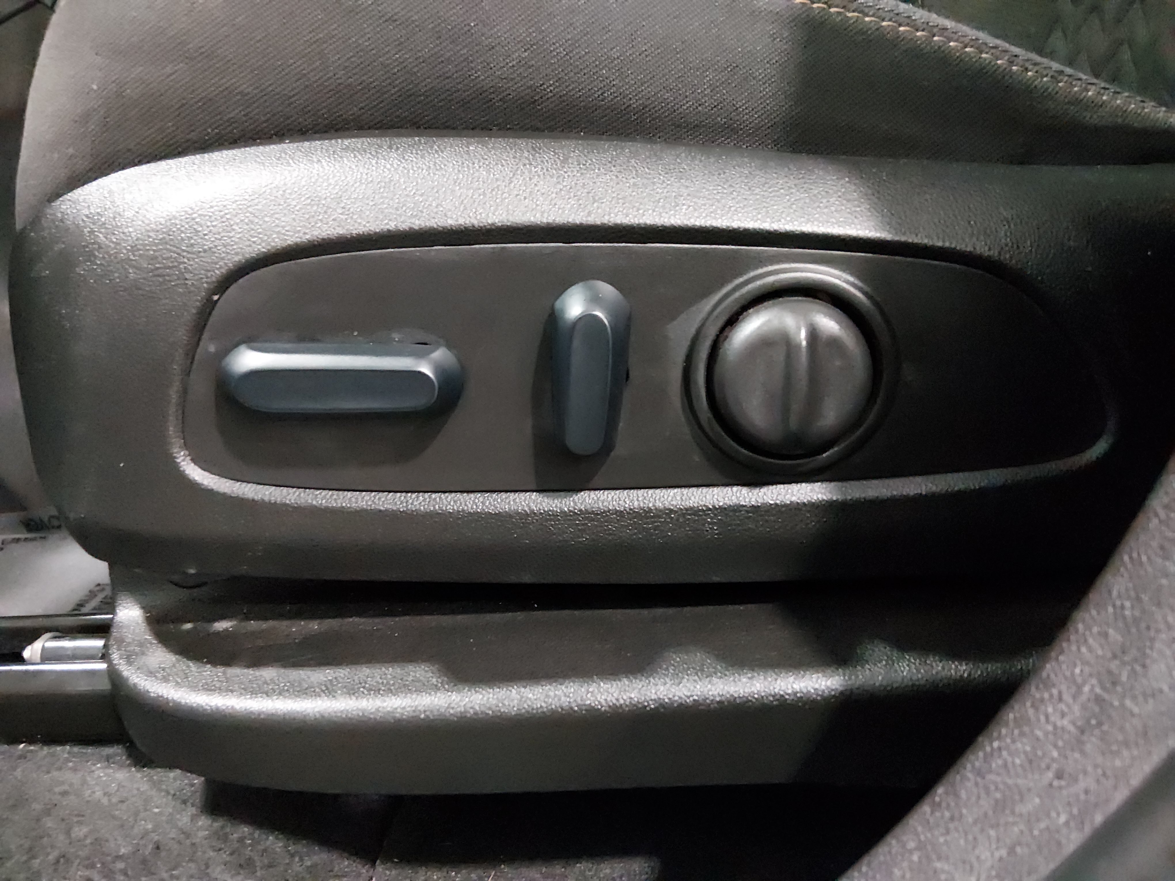 2024 Chevrolet Equinox LT - Photo 20