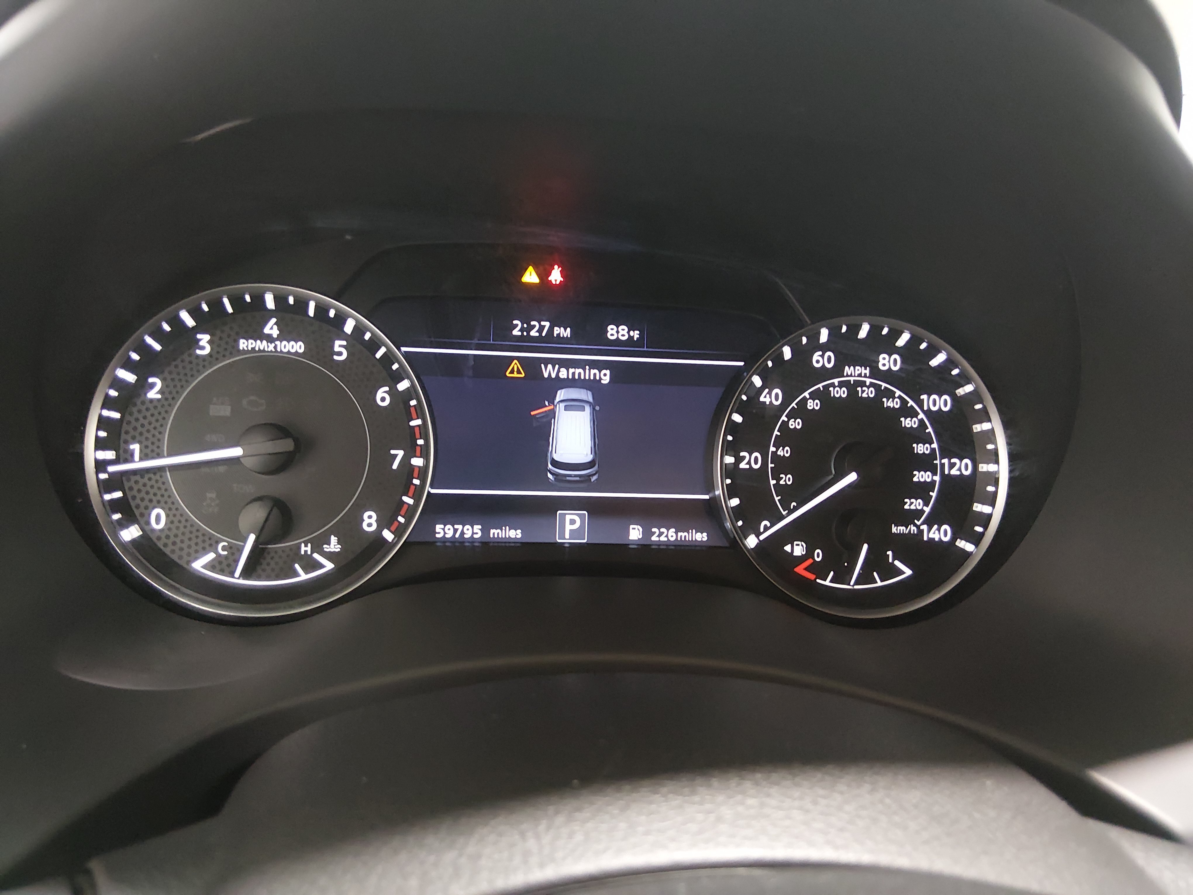 2024 Nissan Armada SV - Photo 14