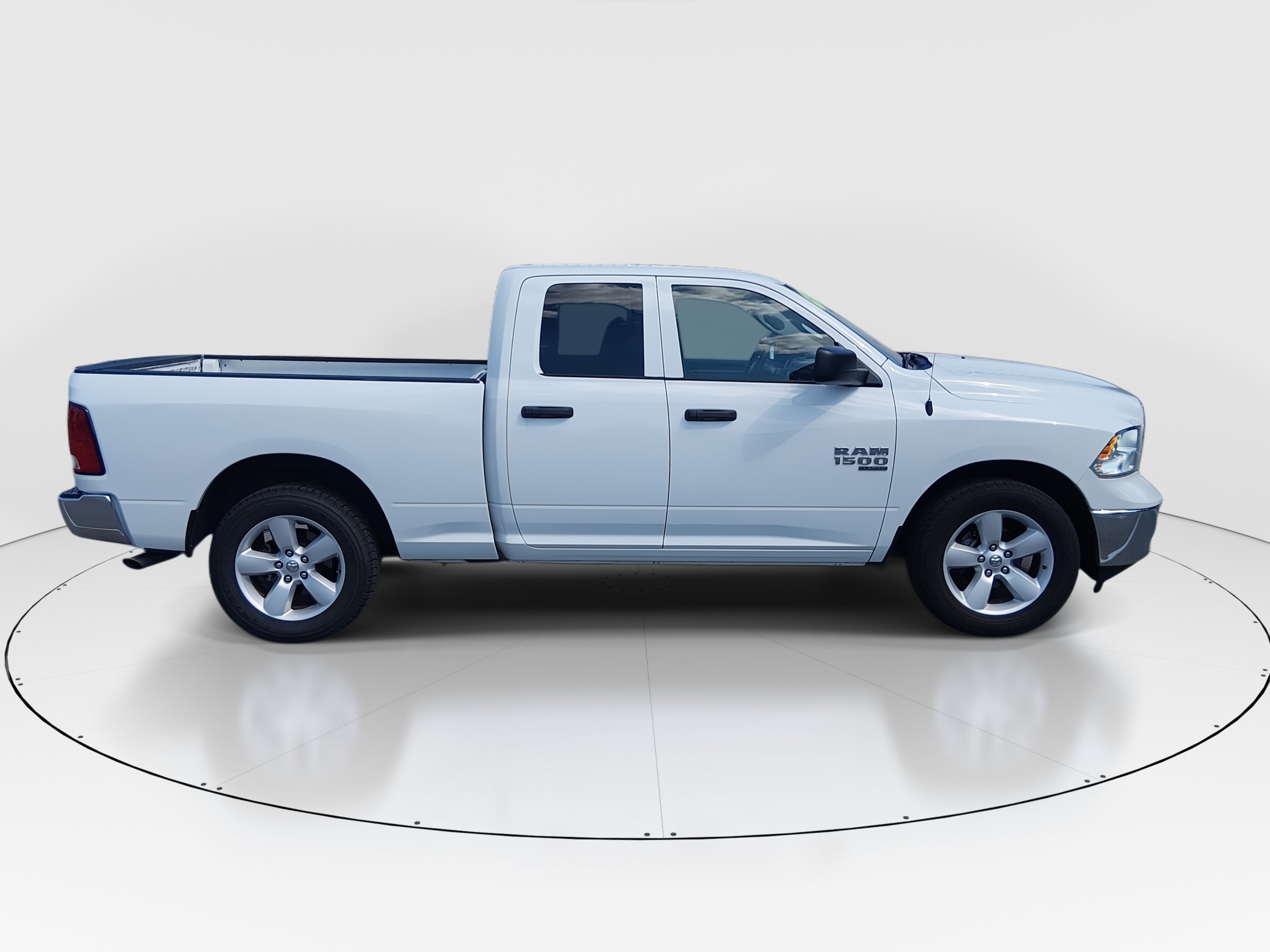 2024 RAM Ram 1500 Classic SLT - Photo 8