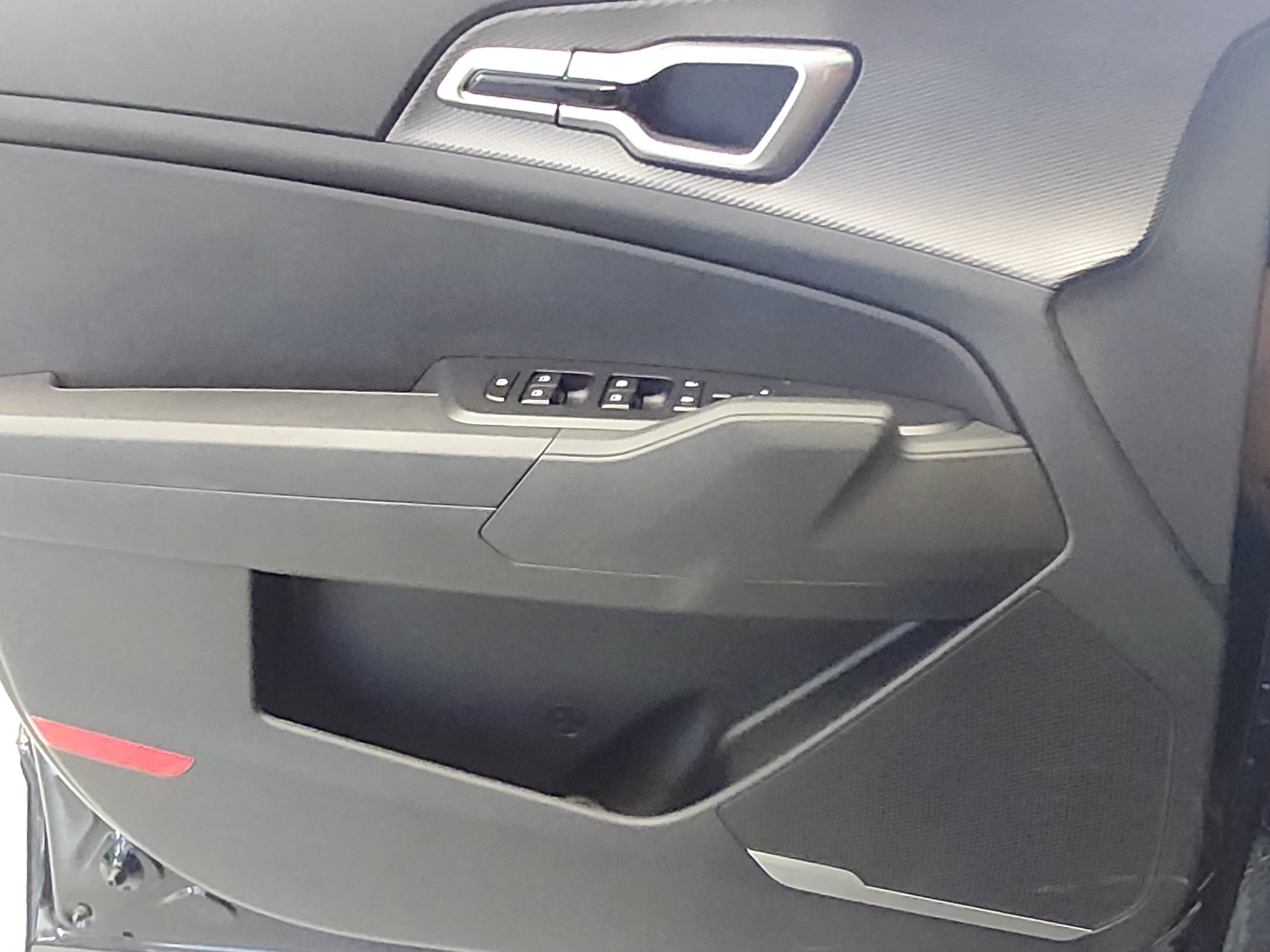 2025 Kia Sportage LX - Photo 19