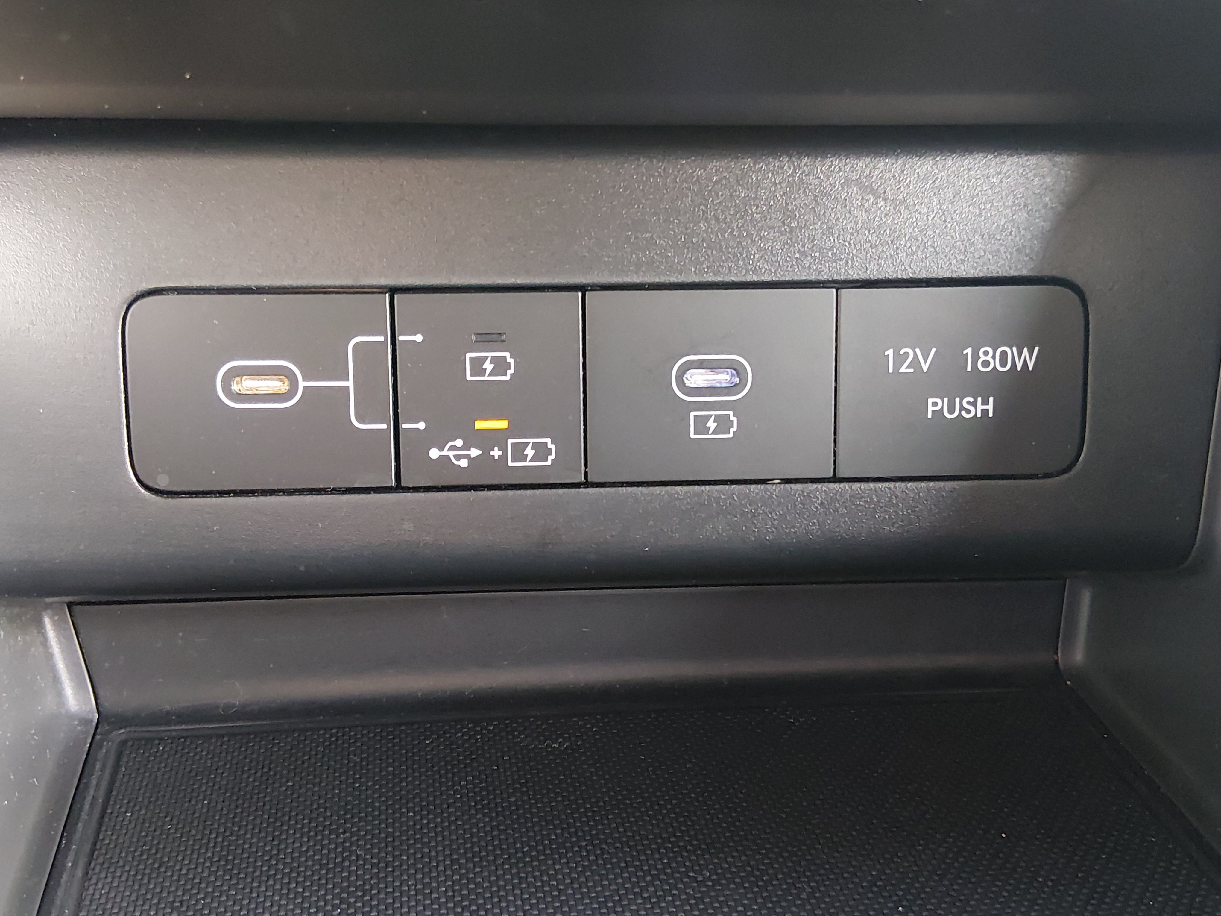 2025 Hyundai Sonata SEL - Photo 18