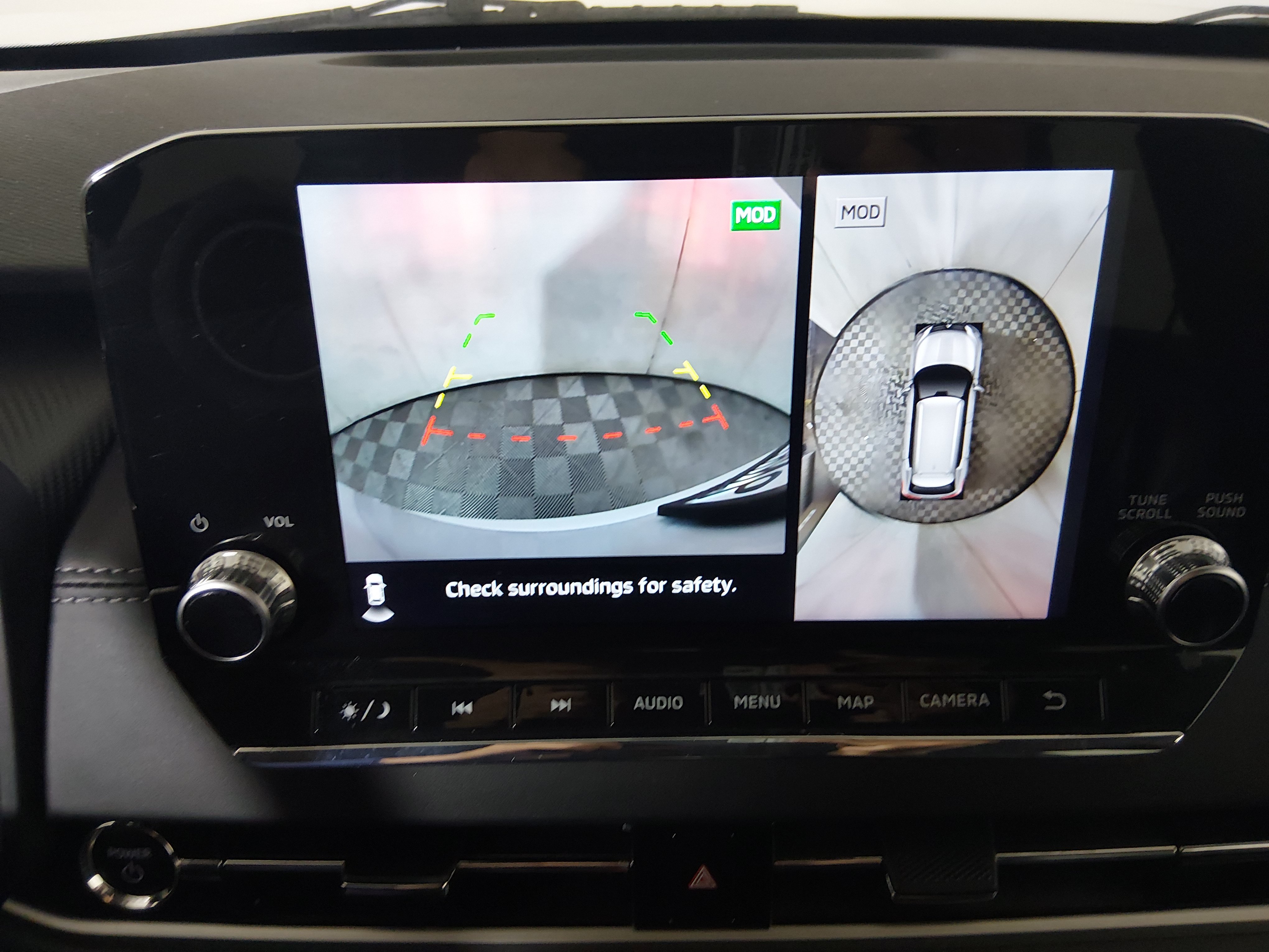 2024 Mitsubishi Outlander Plug-in Hybrid SE - Photo 17