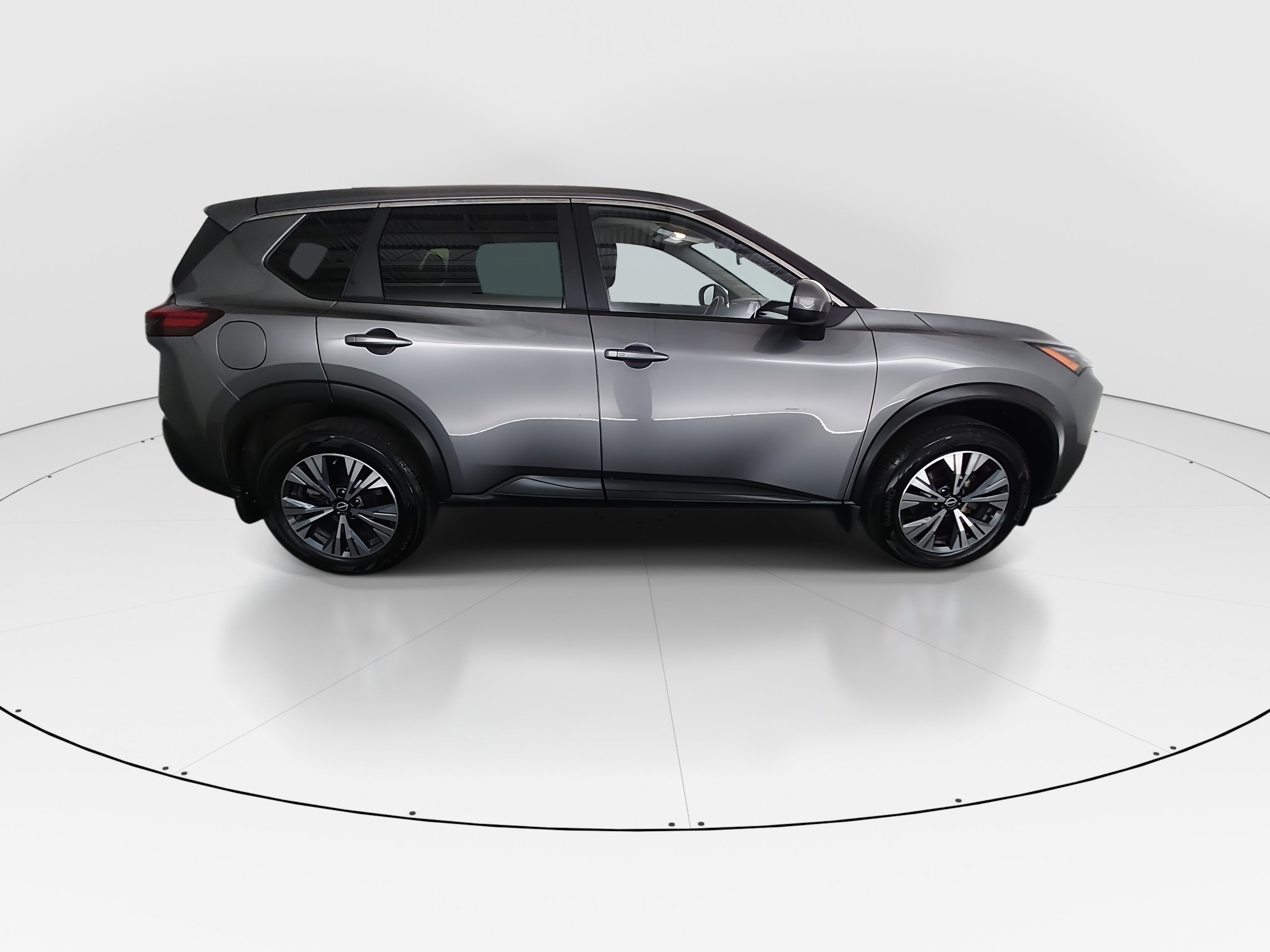 2023 Nissan Rogue SV - Photo 8