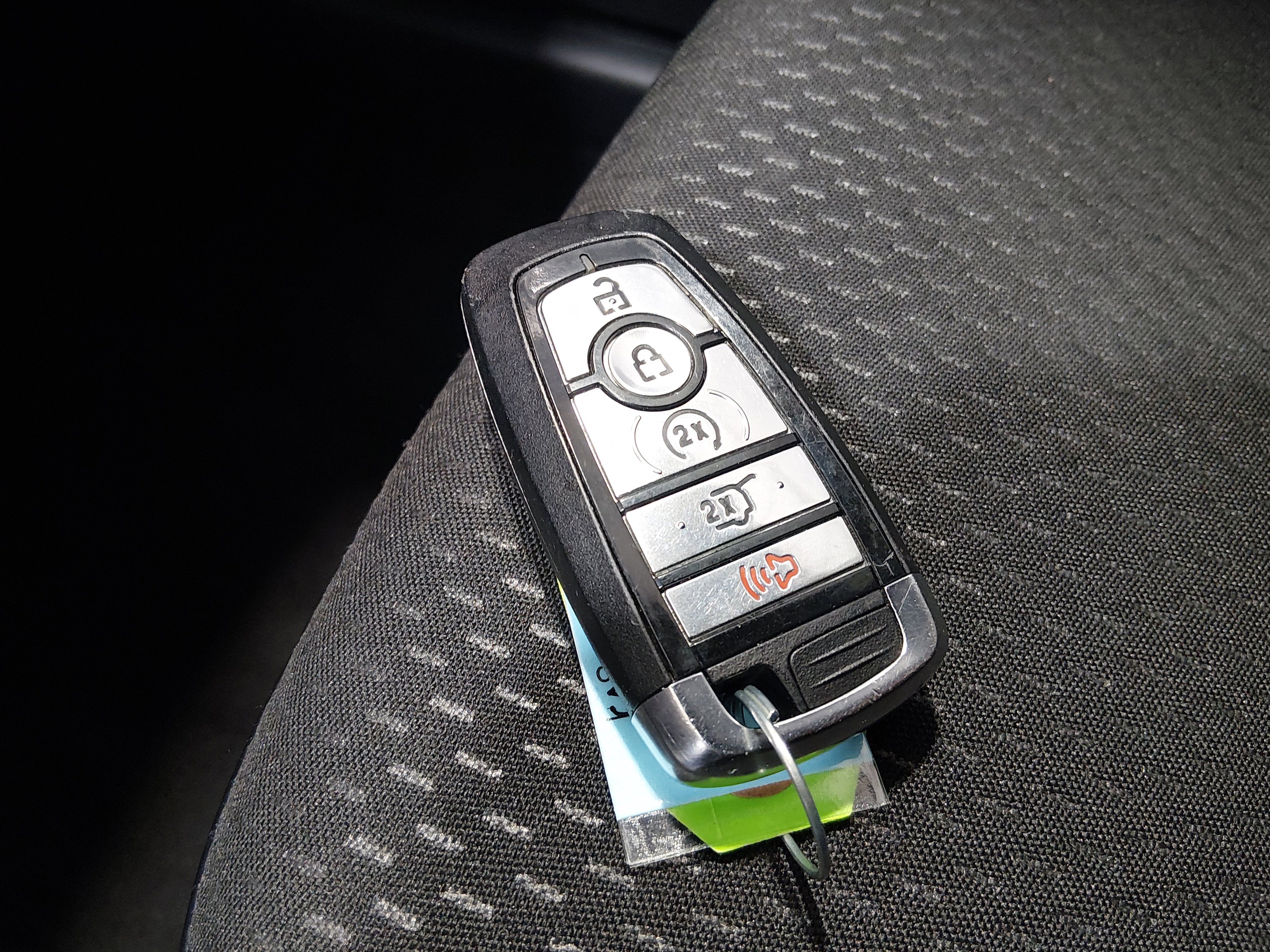 2025 Ford Escape ST-Line Select - Photo 20