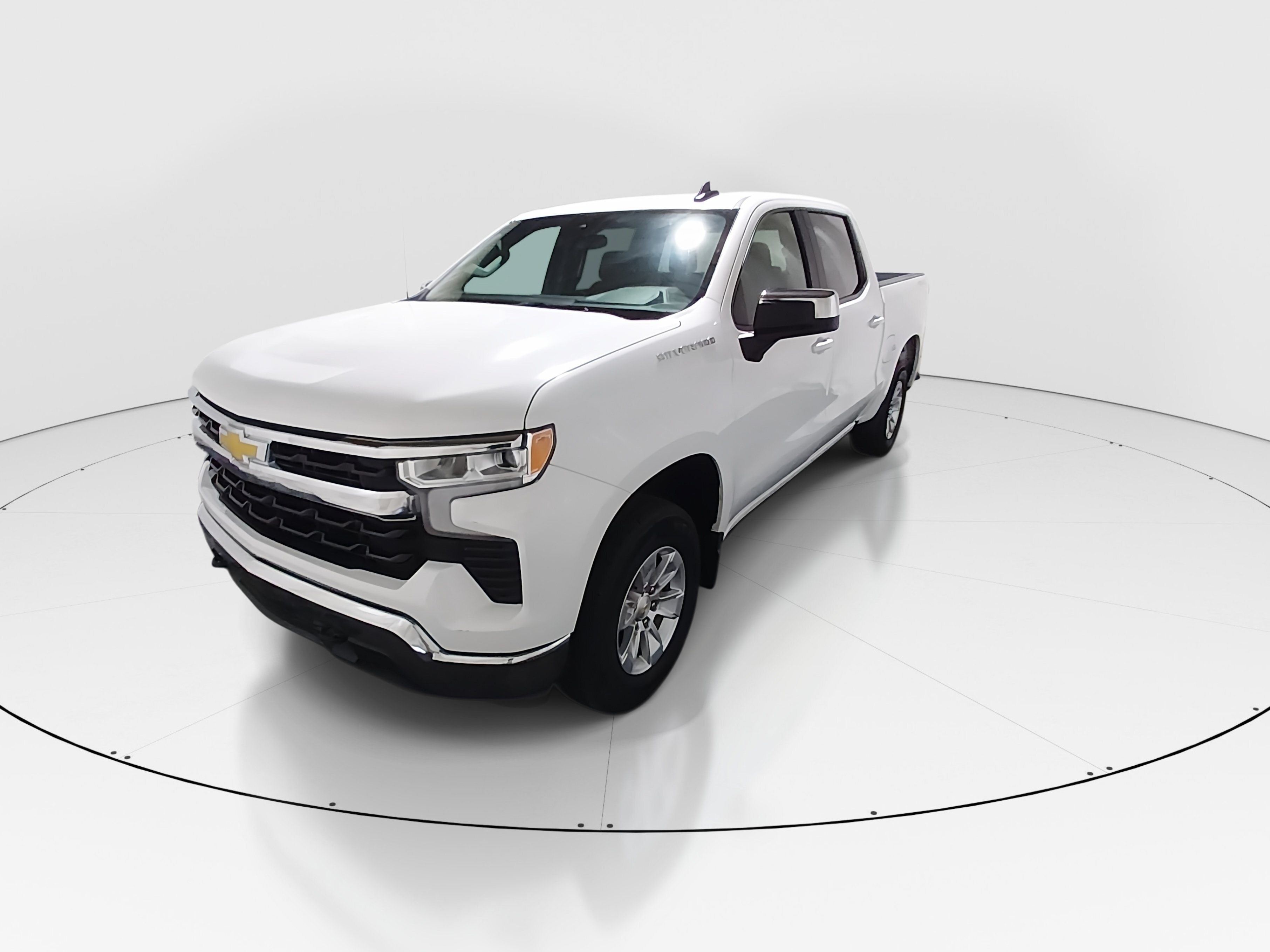 2025 Chevrolet Silverado 1500 LT - Photo 3