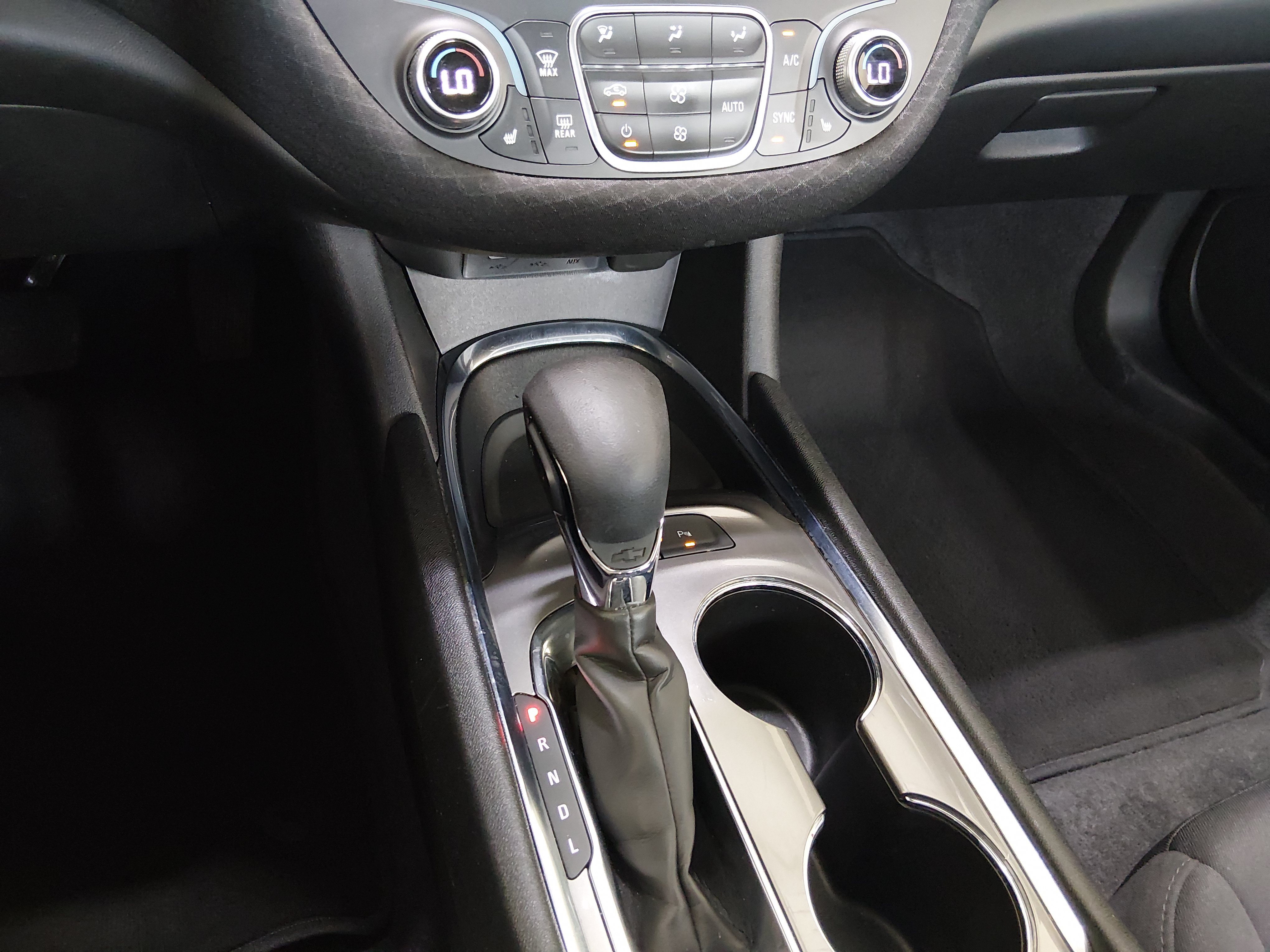 2024 Chevrolet Malibu 1LT - Photo 13
