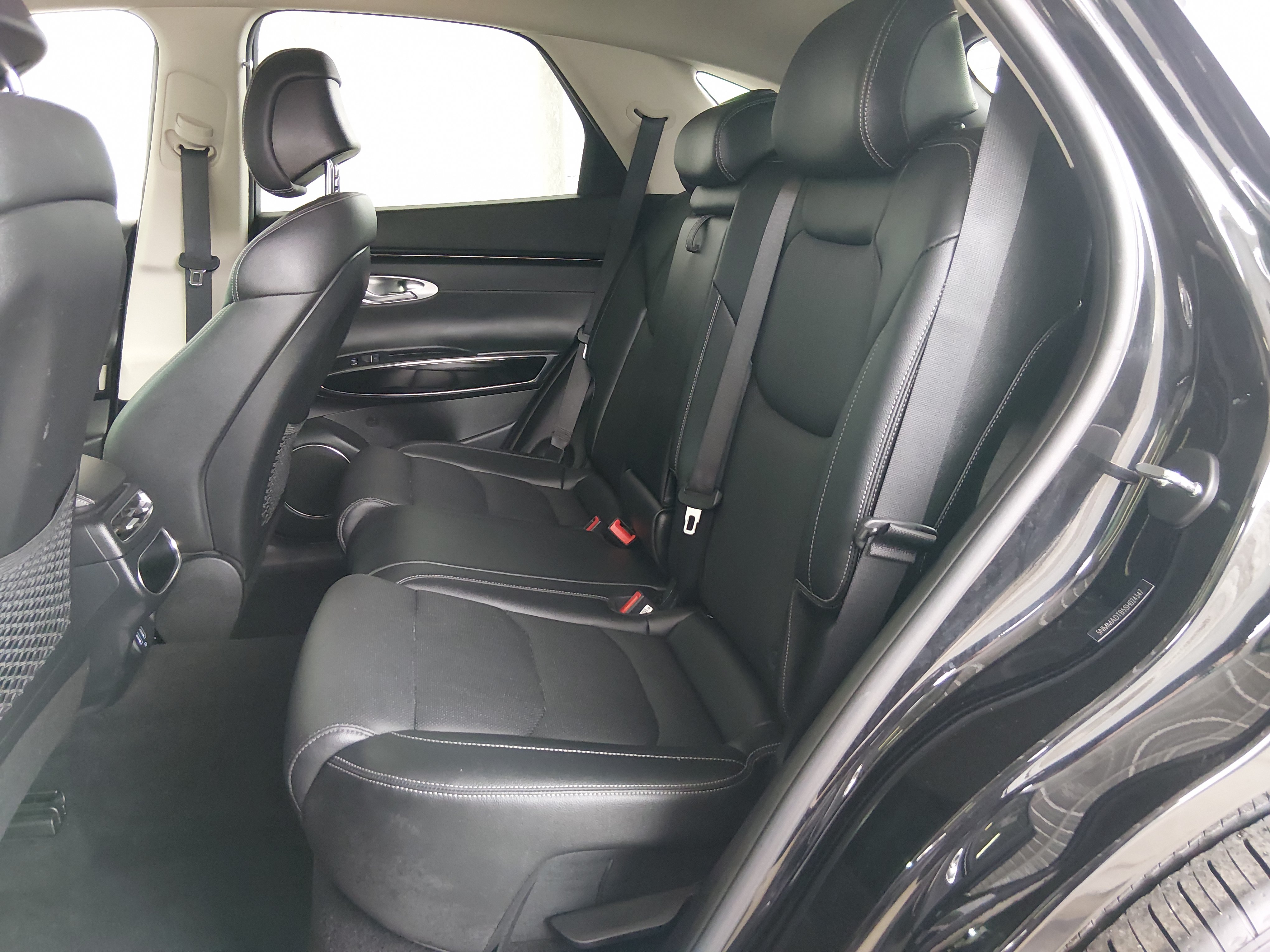2025 GENESIS GV70 Standard - Photo 15