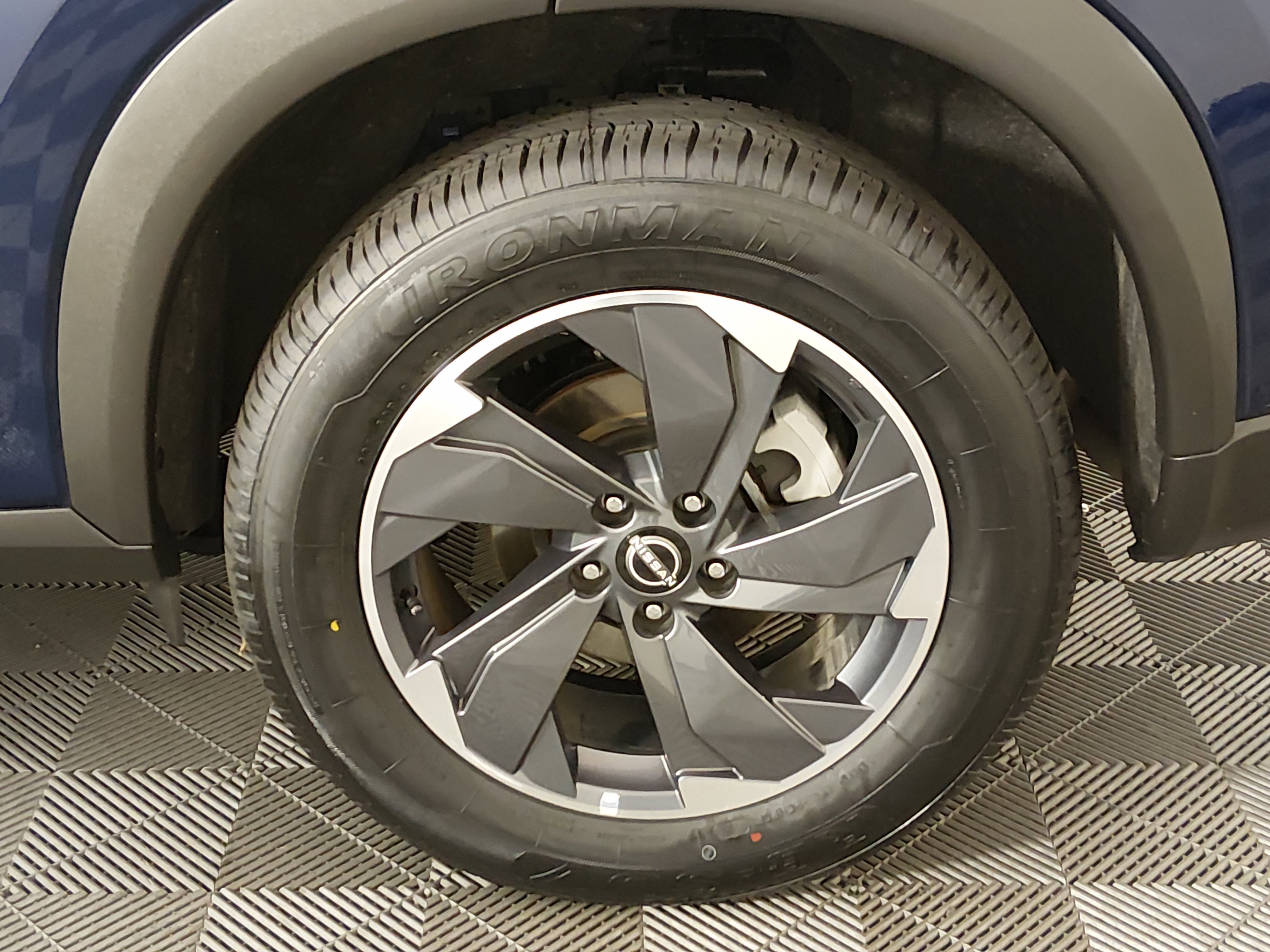 2024 Nissan Rogue SV - Photo 10