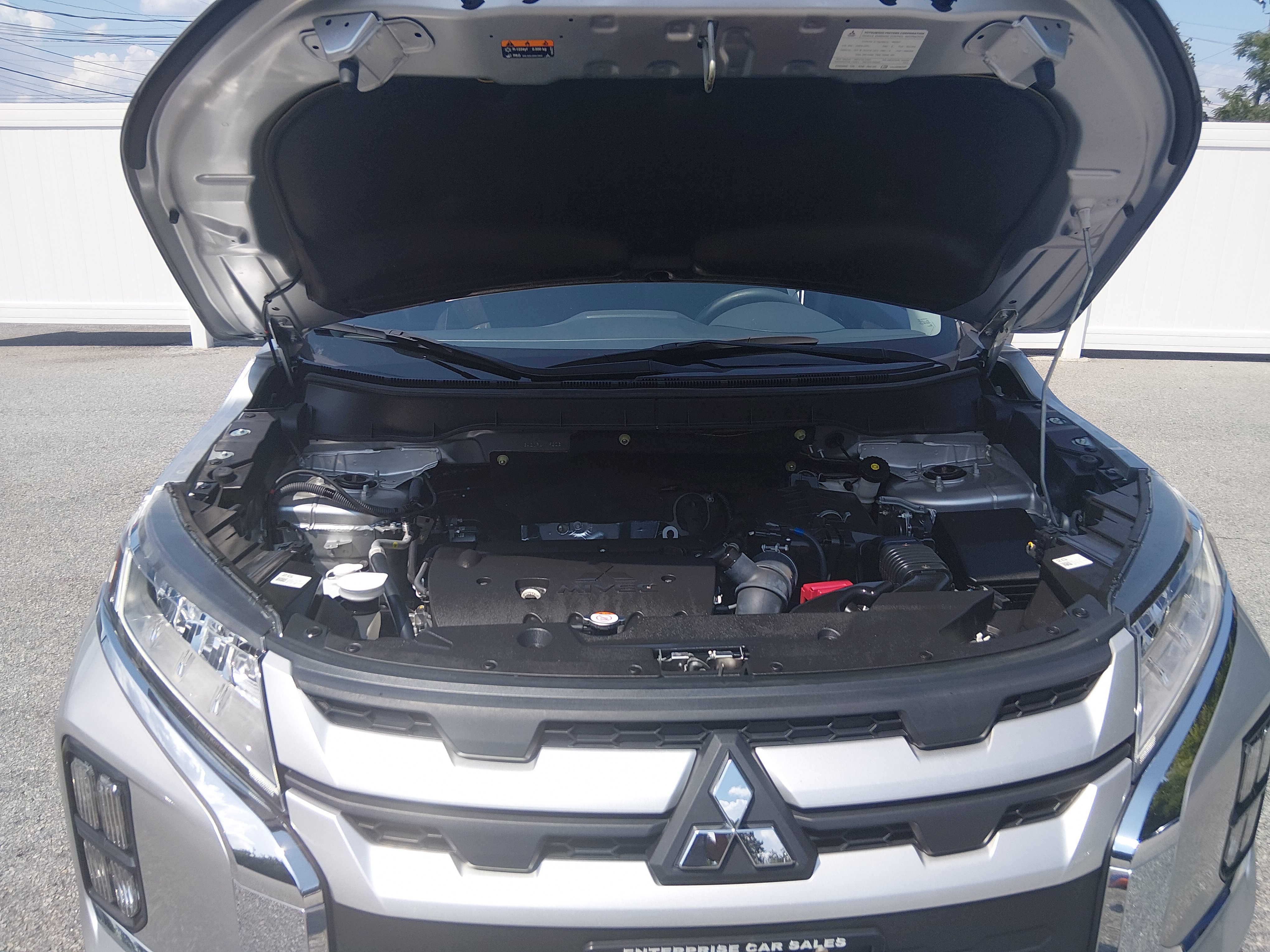 2024 Mitsubishi Outlander Sport ES - Photo 9