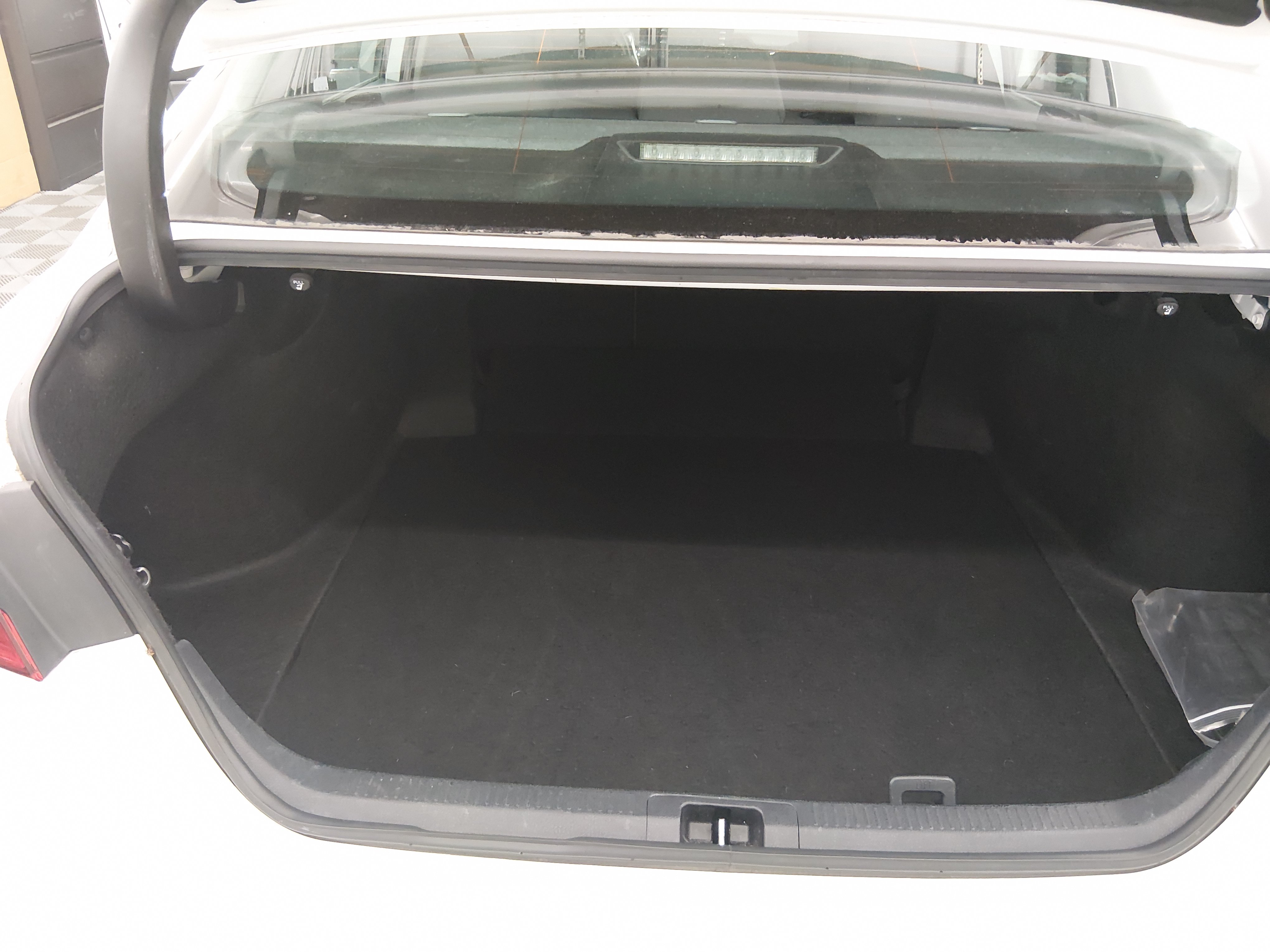 2024 Toyota Camry LE - Photo 11