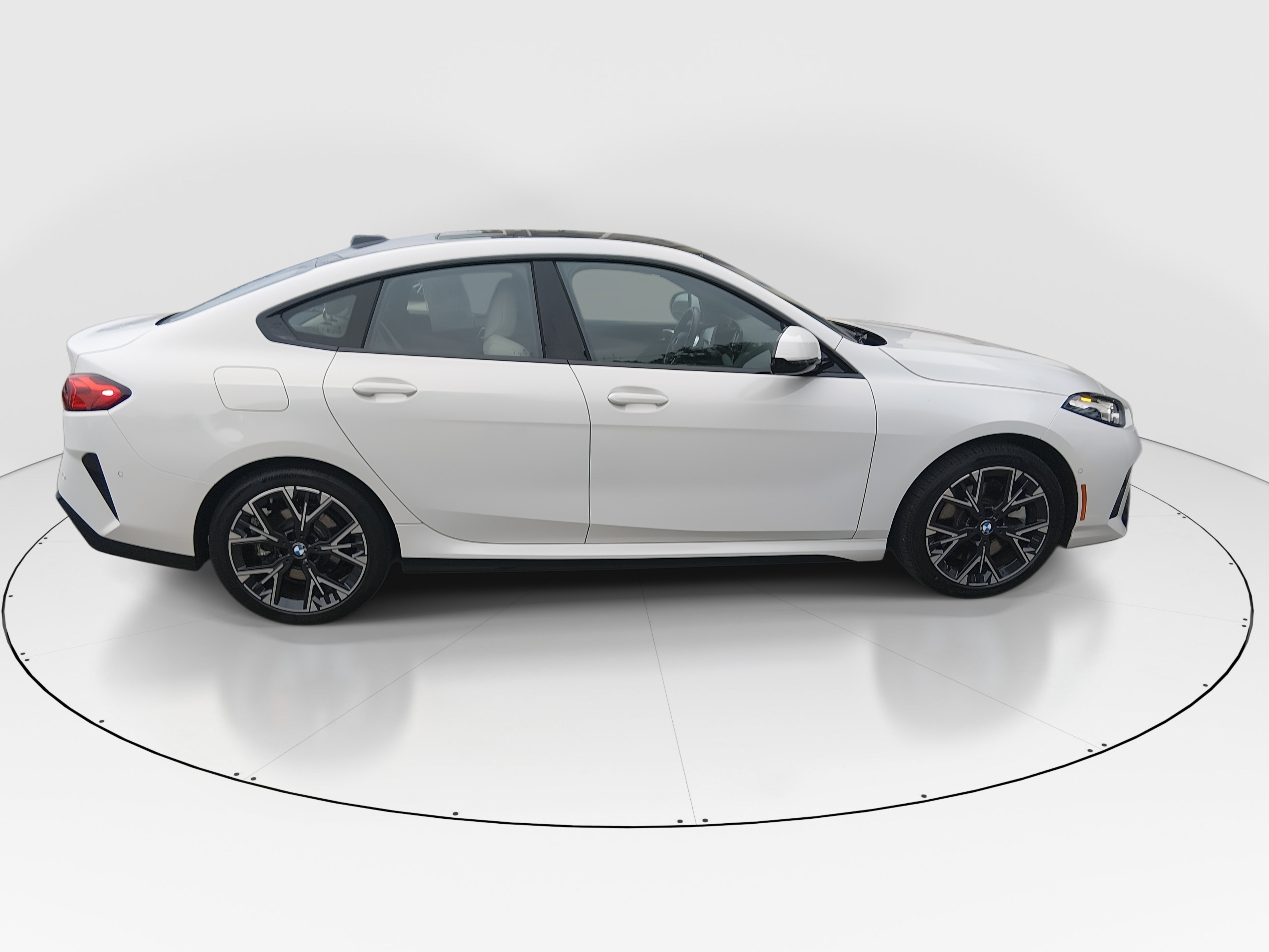 2025 BMW 2 Series 228 - Photo 8