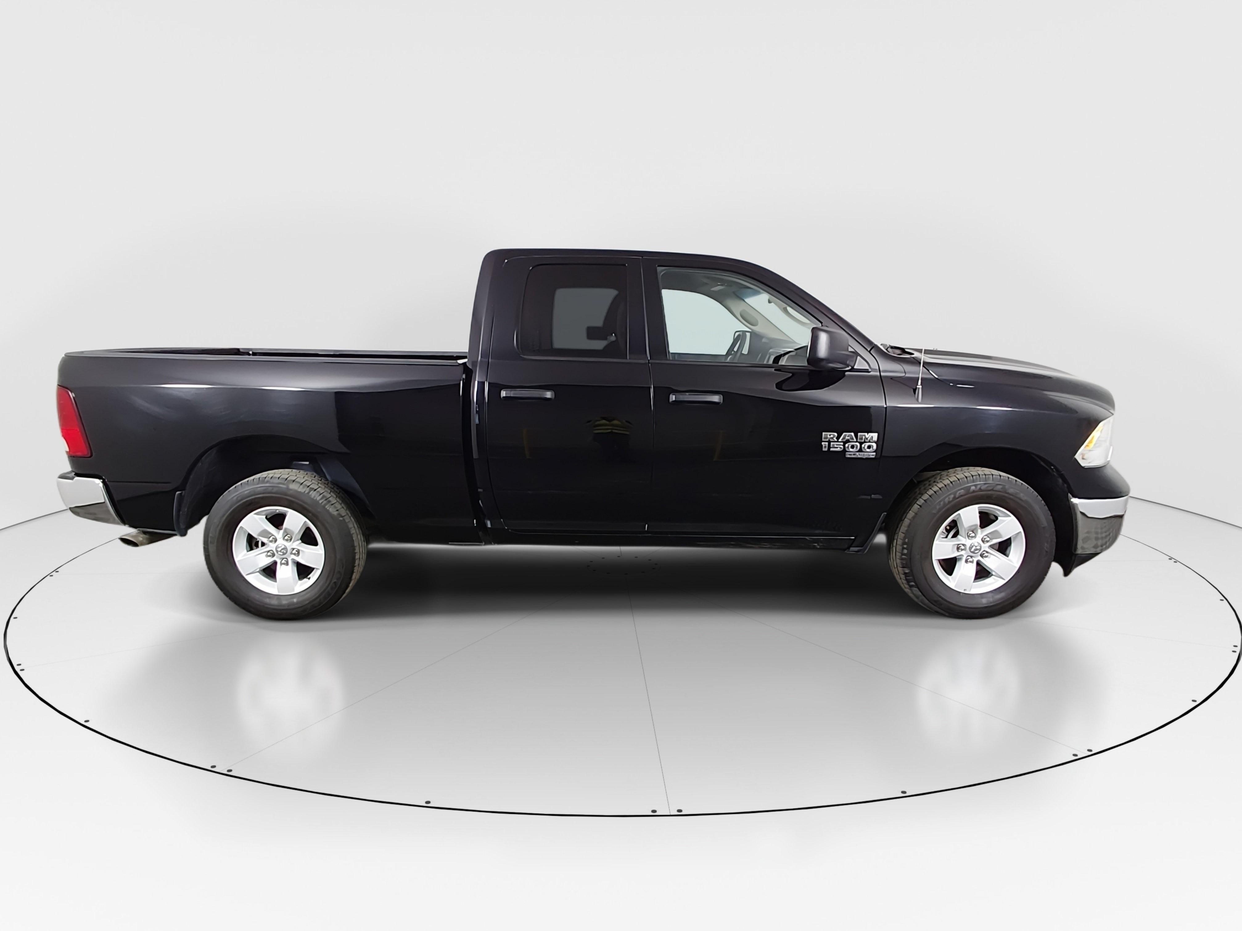 2024 RAM Ram 1500 Classic SLT - Photo 8
