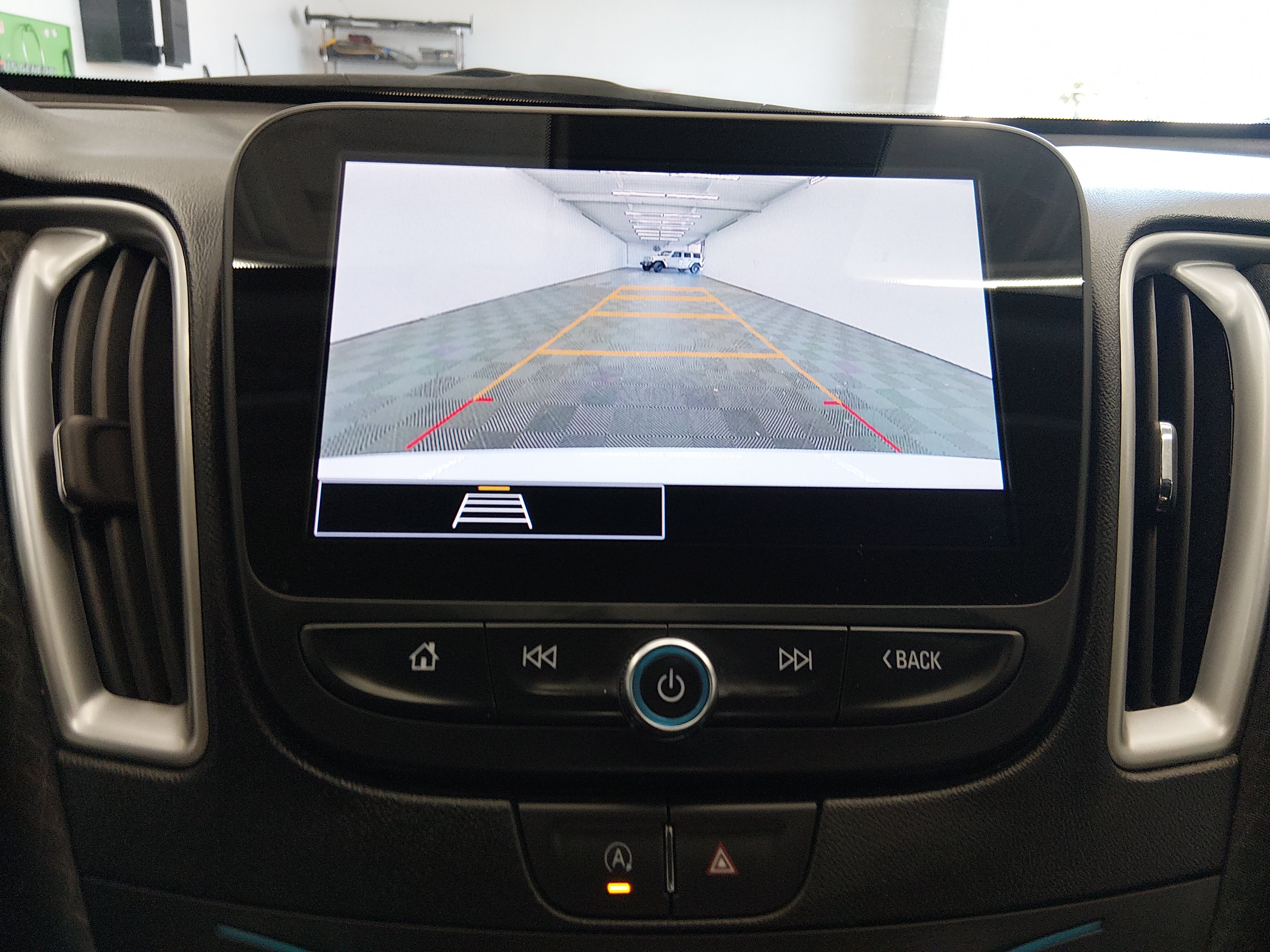 2024 Chevrolet Malibu 1LT - Photo 16