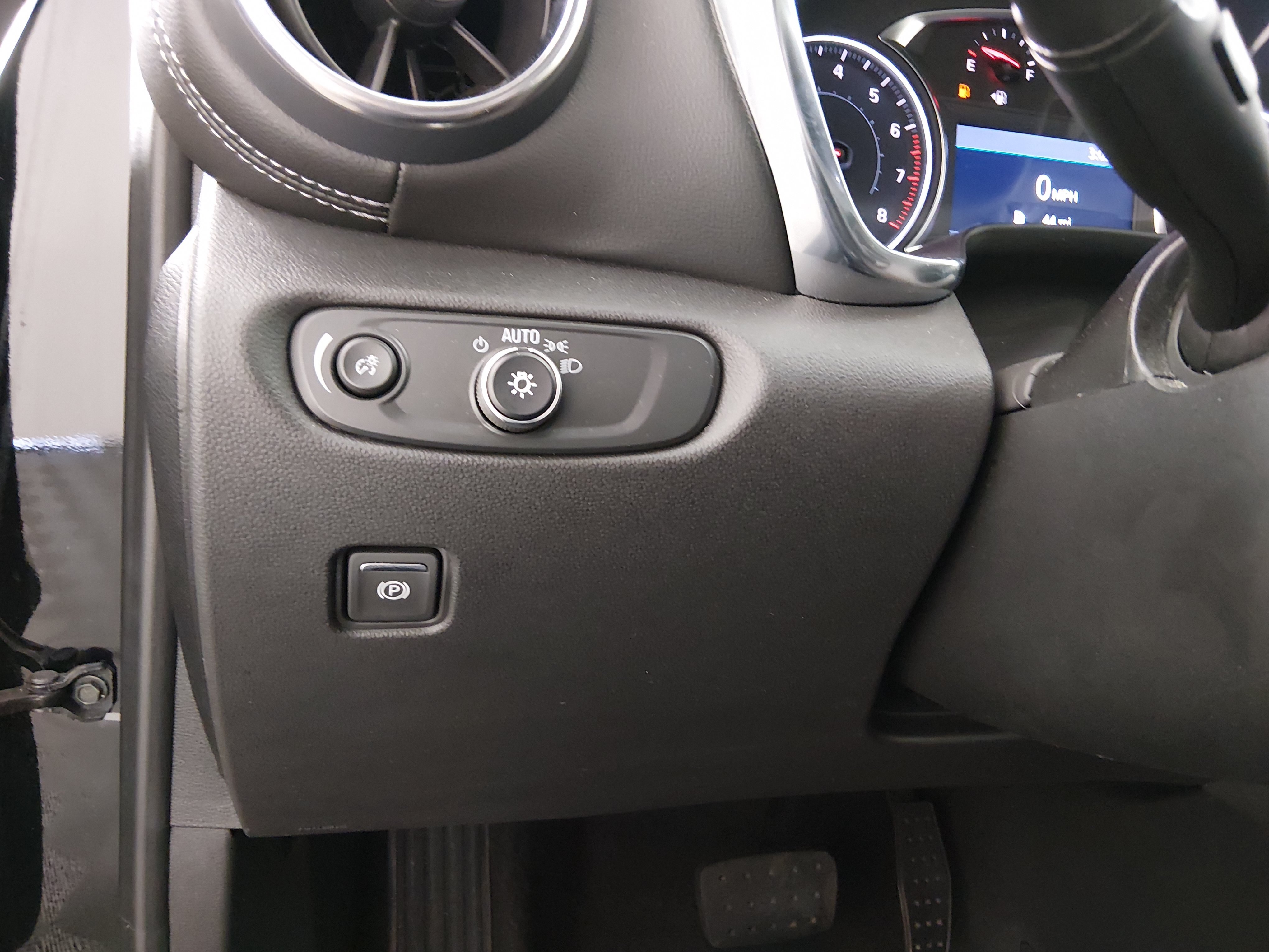 2025 Chevrolet Blazer 2LT - Photo 13