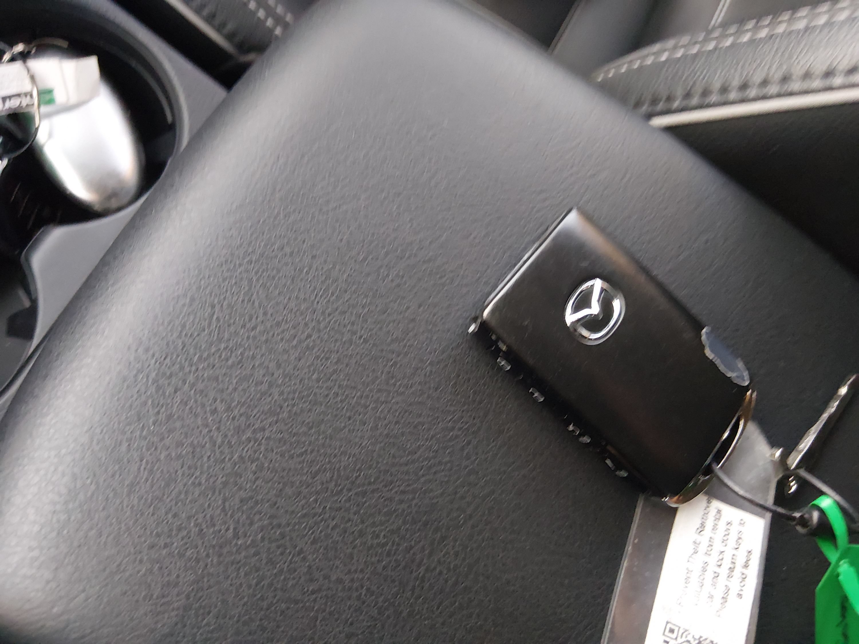 2025 Mazda CX-5 S Preferred package - Photo 15