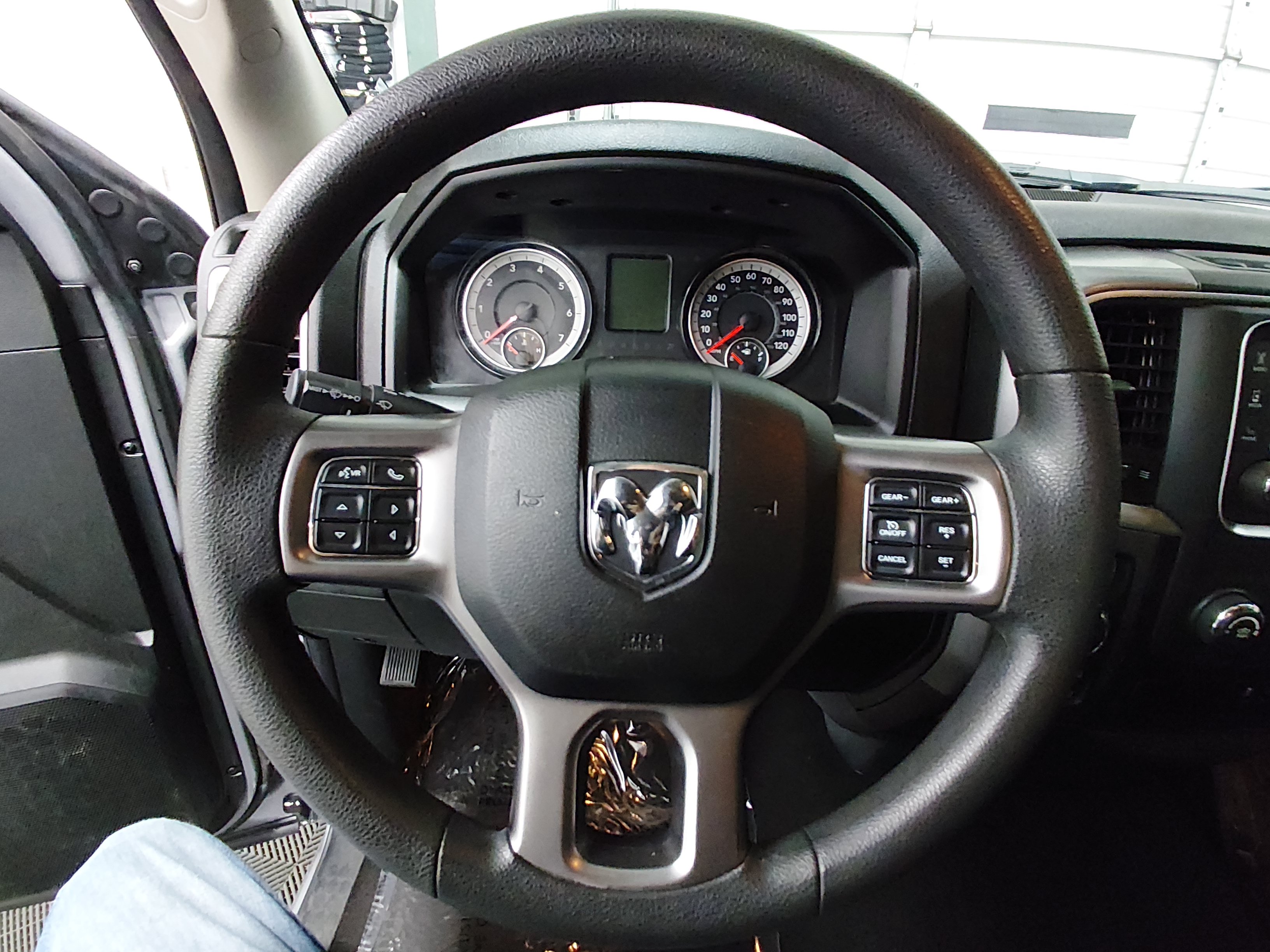 2024 RAM Ram 1500 Classic SLT - Photo 12