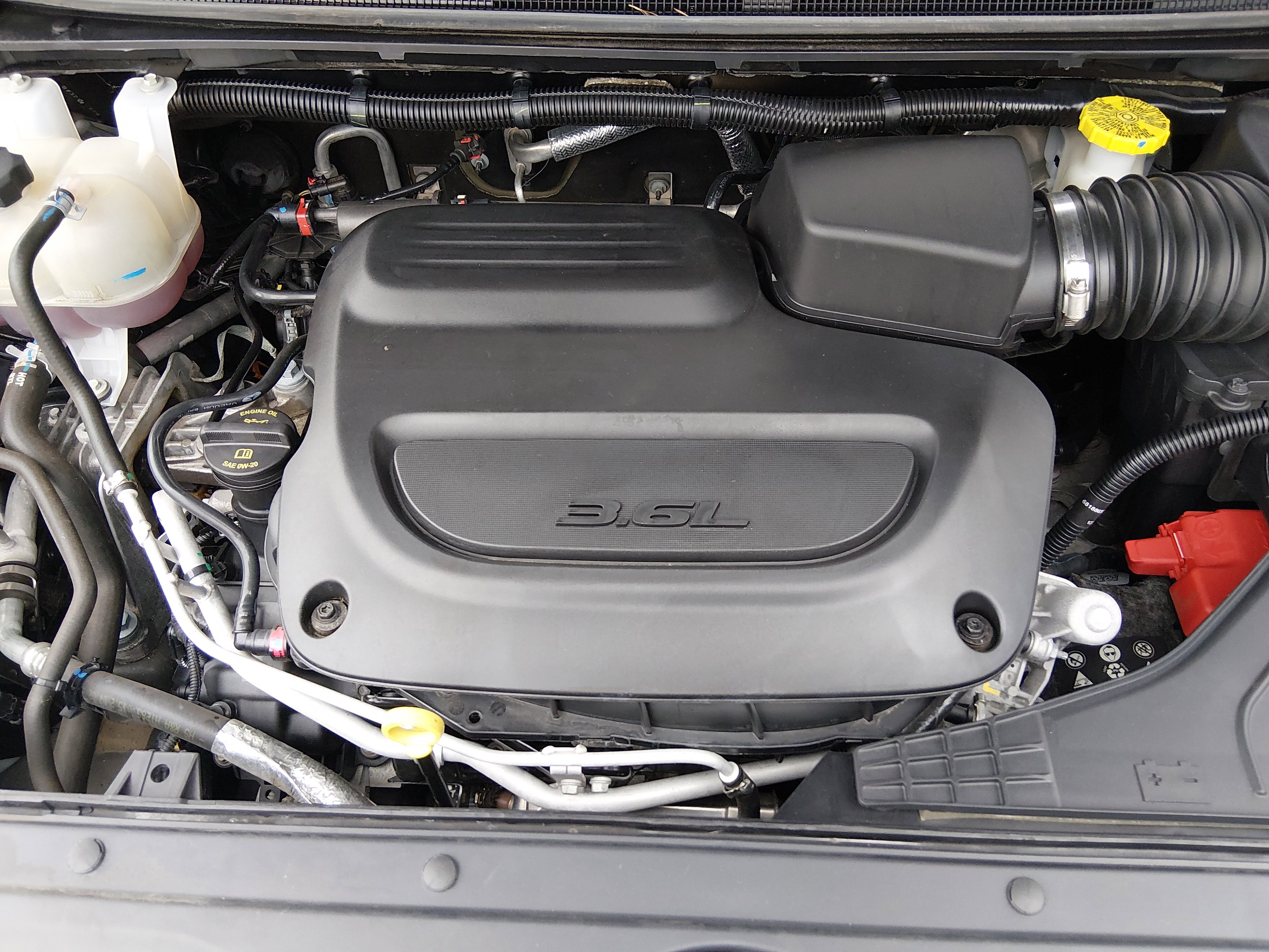 2024 Chrysler Voyager LX - Photo 9