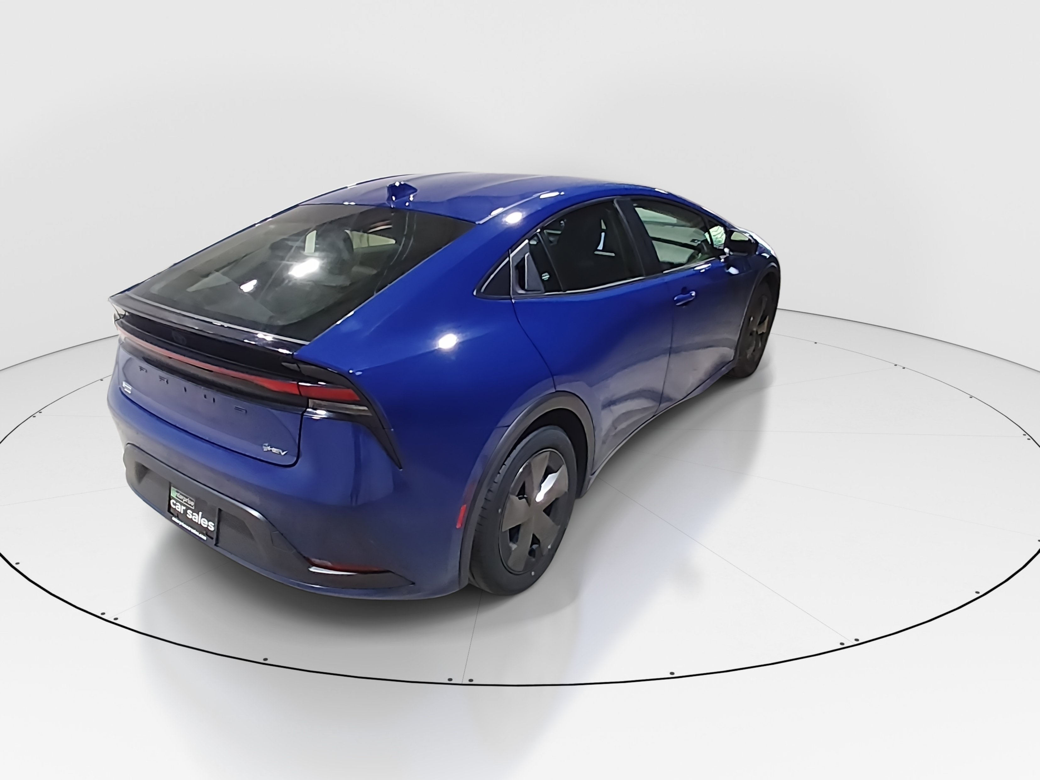 2024 Toyota Prius LE - Photo 7
