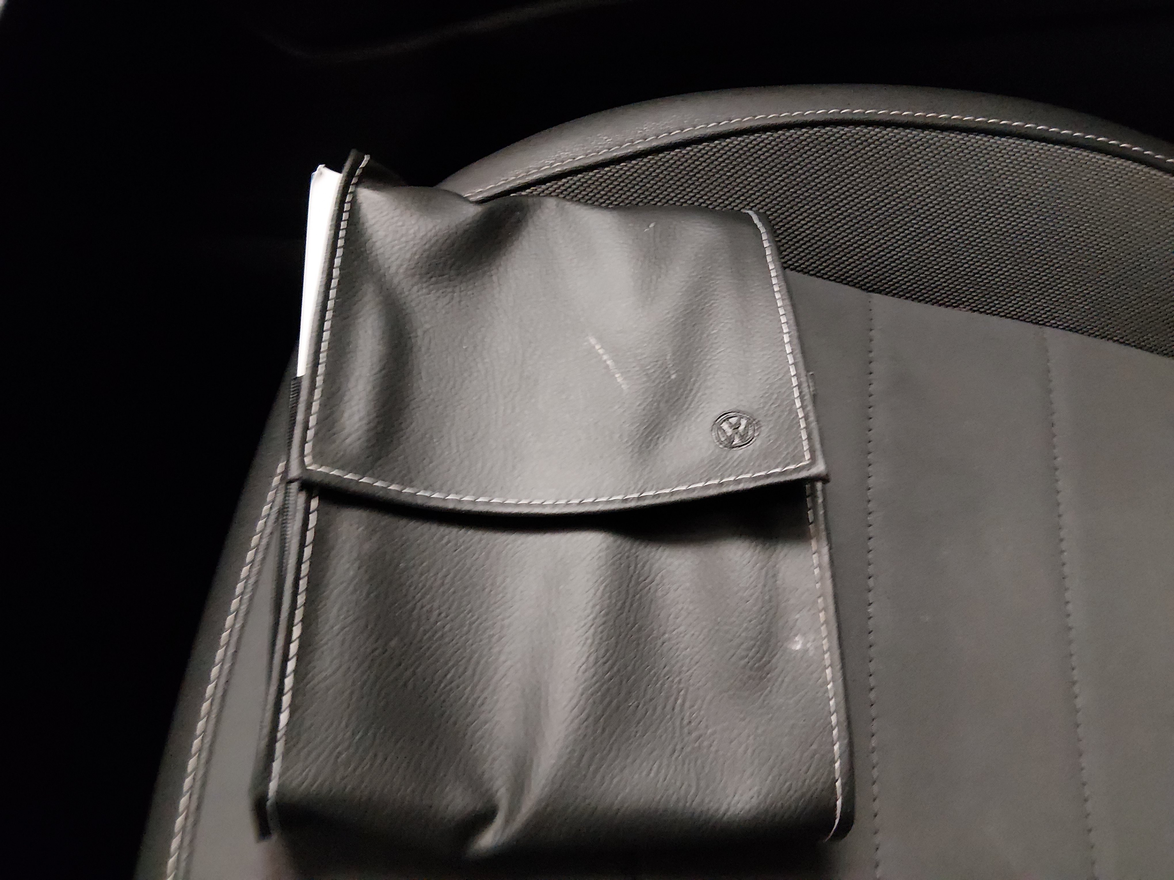2024 Volkswagen Taos SE - Photo 17