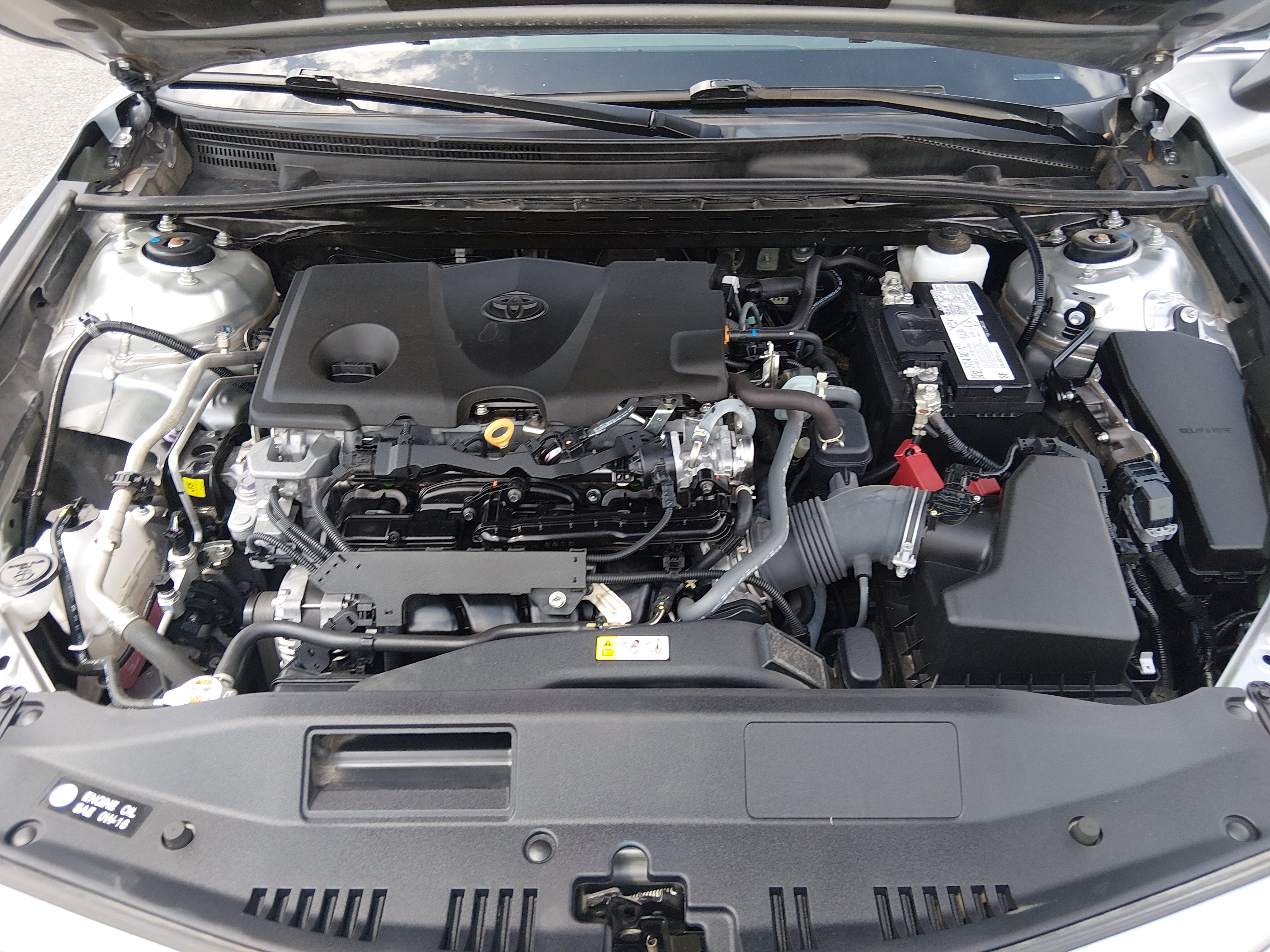 2024 Toyota Camry SE - Photo 9