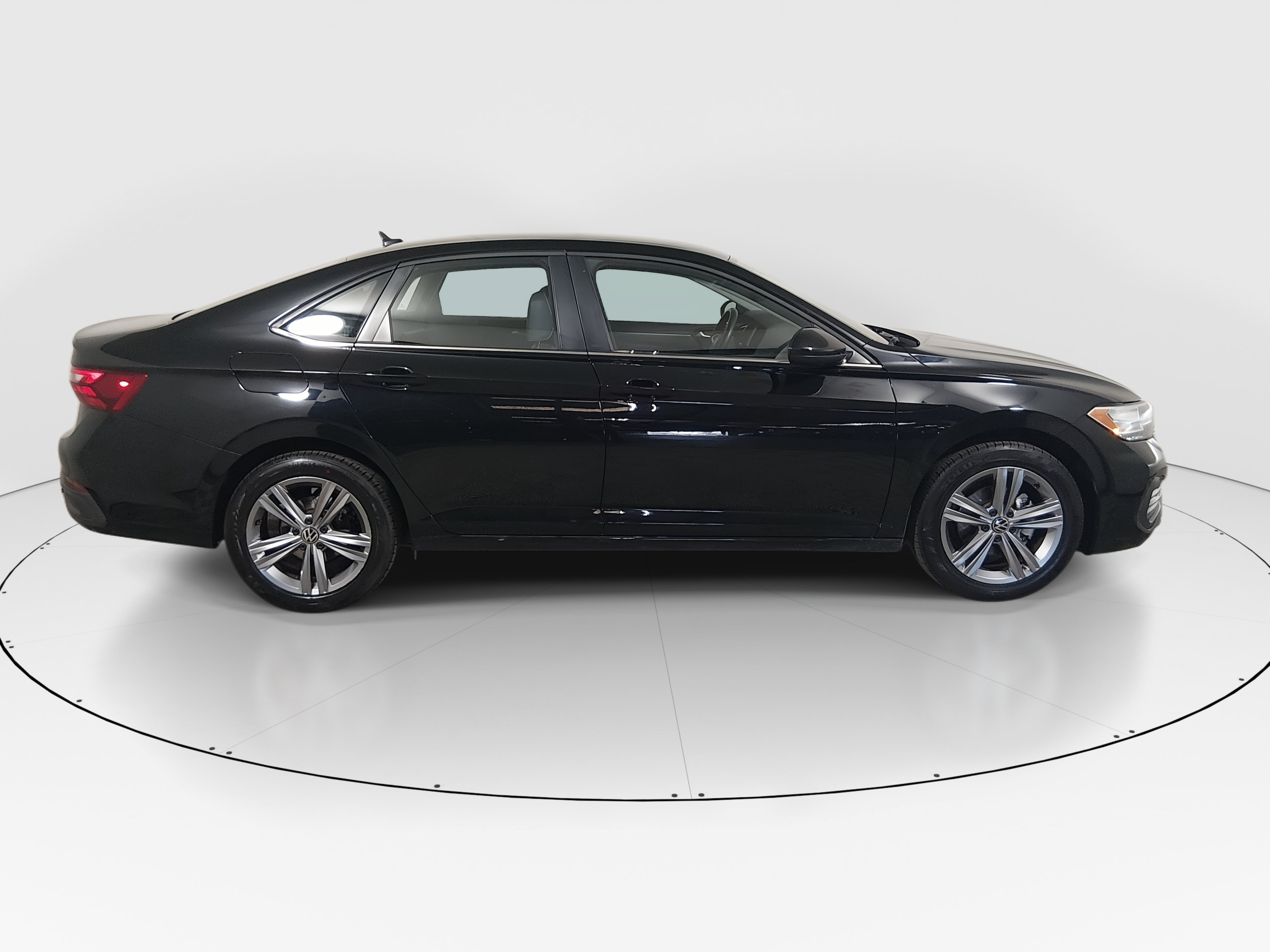 2024 Volkswagen Jetta SE - Photo 8
