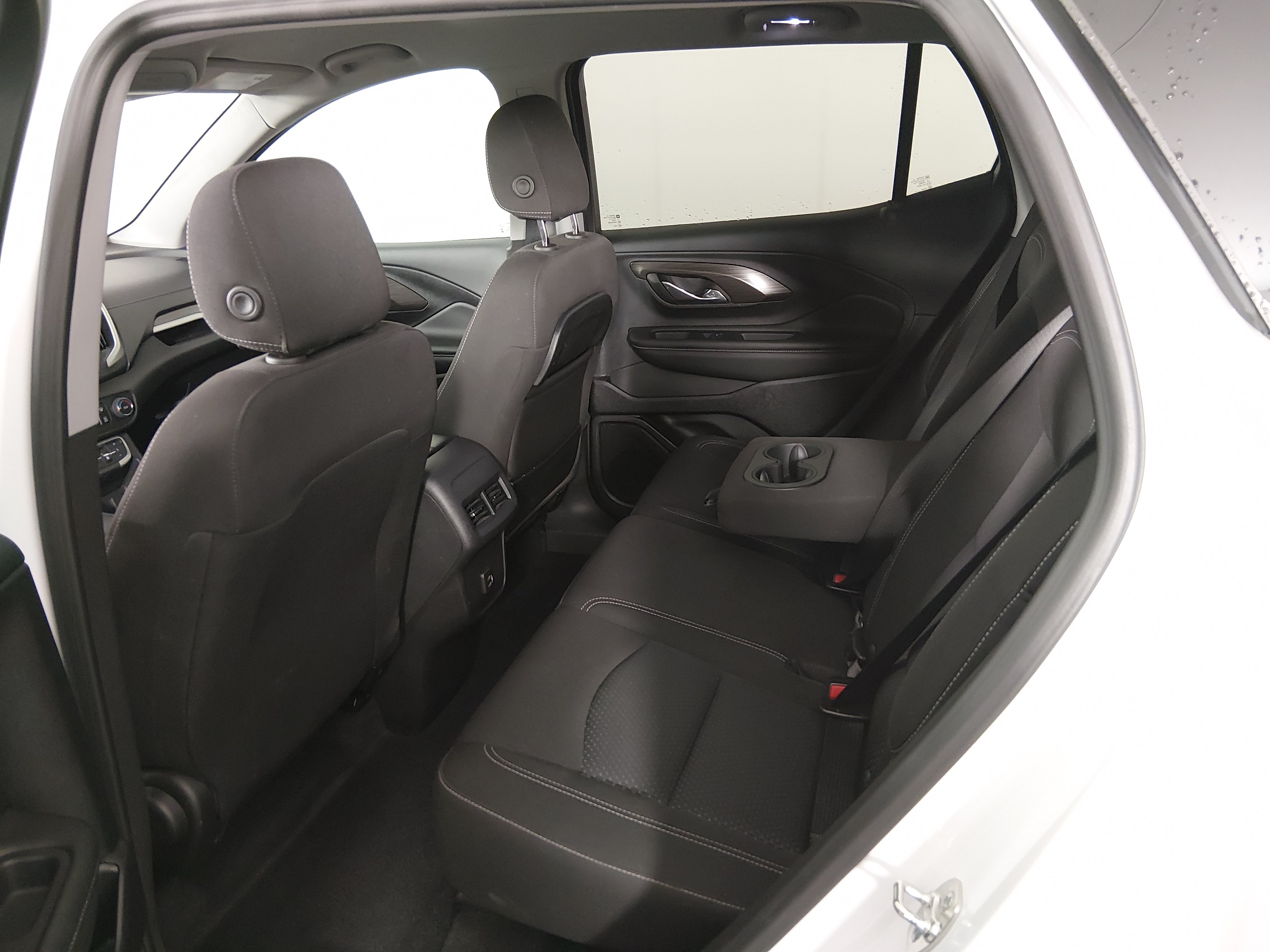 2024 GMC Terrain SLE - Photo 20