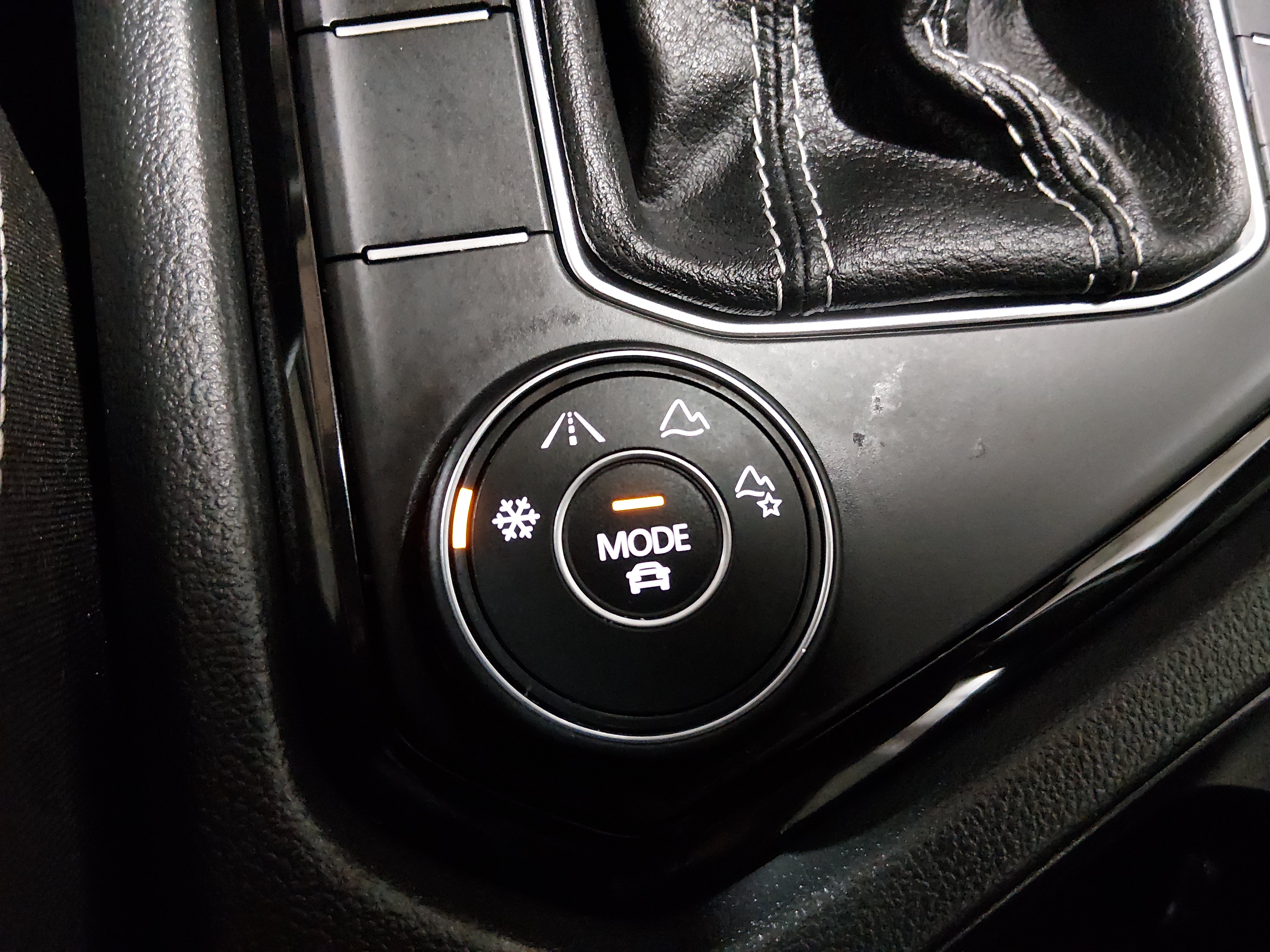 2024 Volkswagen Taos SE - Photo 20